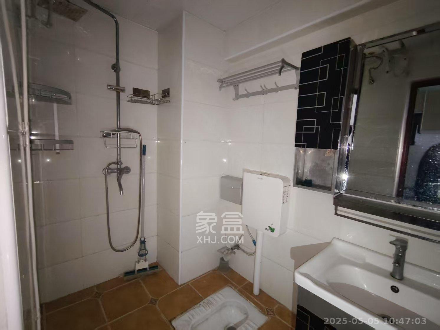 东怡外国(南湖一号)  1室1厅1卫    1900.0元/月 东怡外国(南湖一号)  1室1厅1卫    1900.0元/月室内图