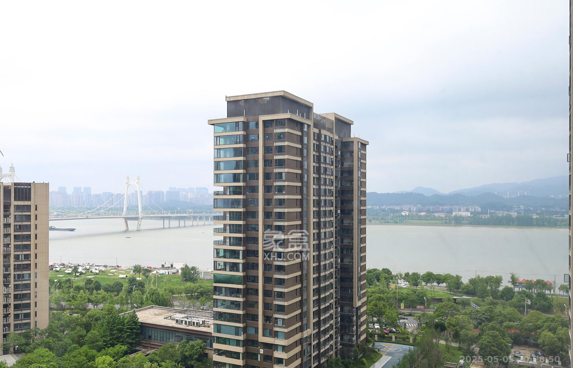 中欣楚天御府  1室0厅0卫   352.00万其他