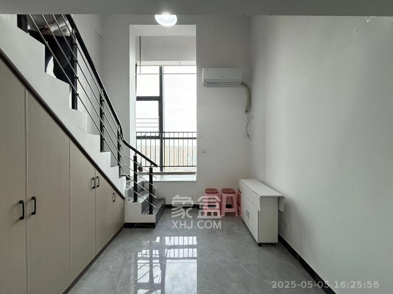 裕天国际商汇中心 1室1厅1卫 1700.0元/月 裕天国际商汇中心 1室1厅1卫 1700.0元/月室内图