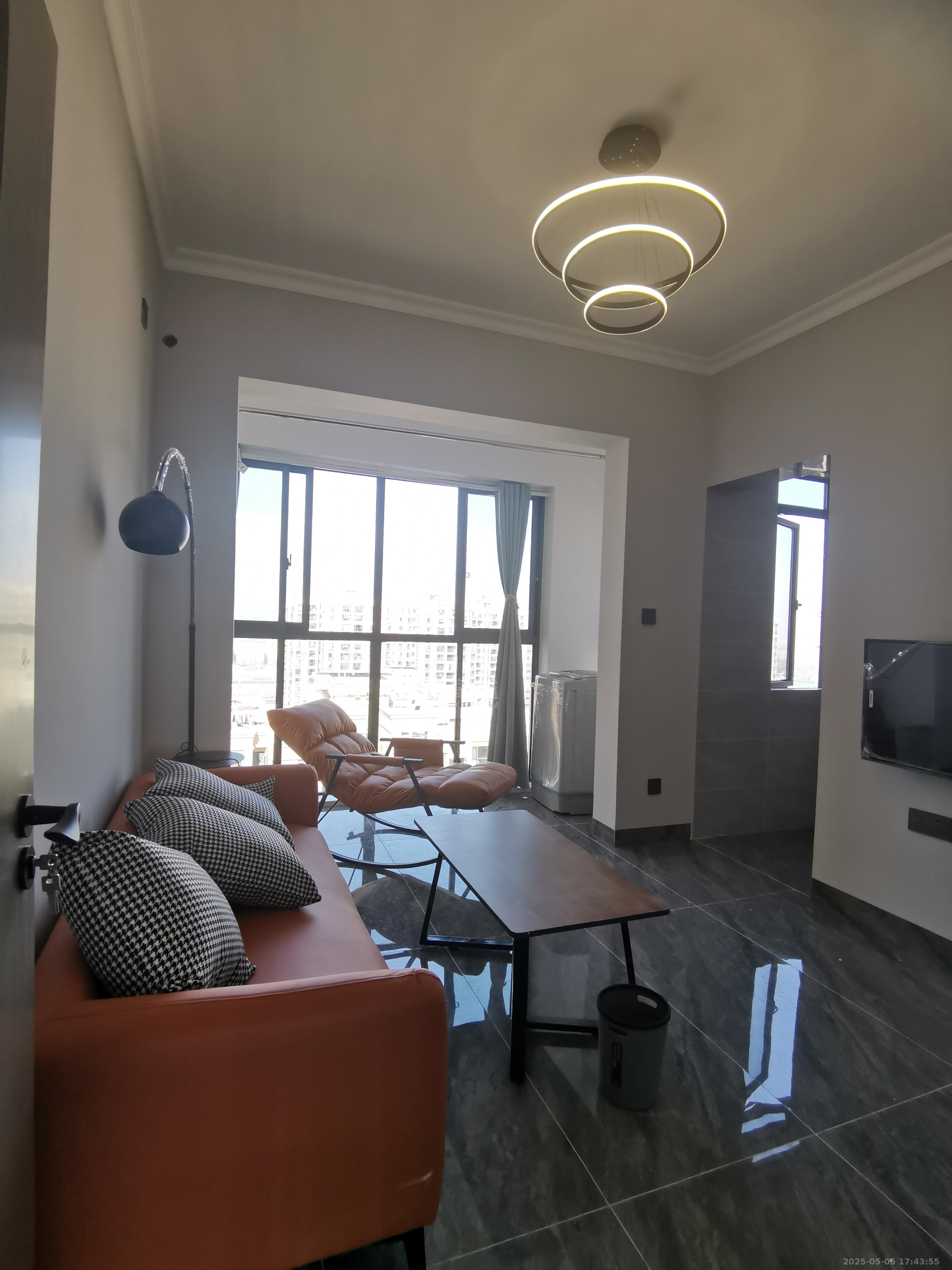 山水洲城华晨第一城 2室1厅1卫 1500.0元/月 山水洲城华晨第一城 2室1厅1卫 1500.0元/月室内图