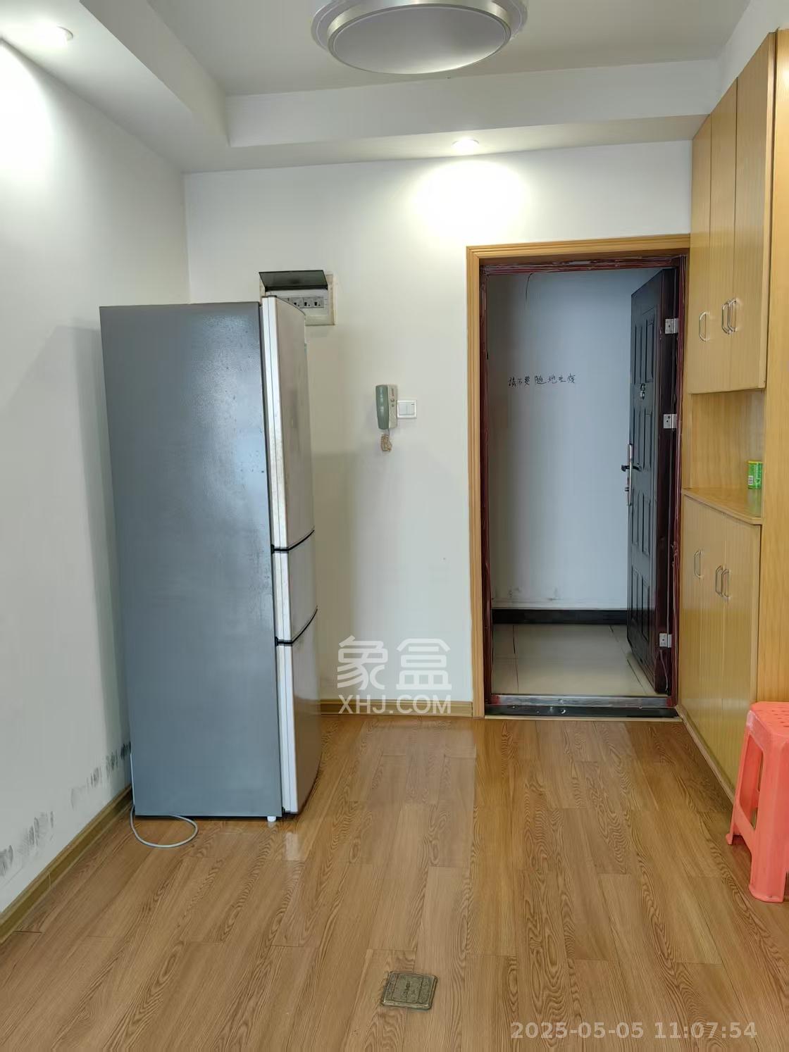 麓谷锦和园  2室2厅1卫   2000.00元/月室内图