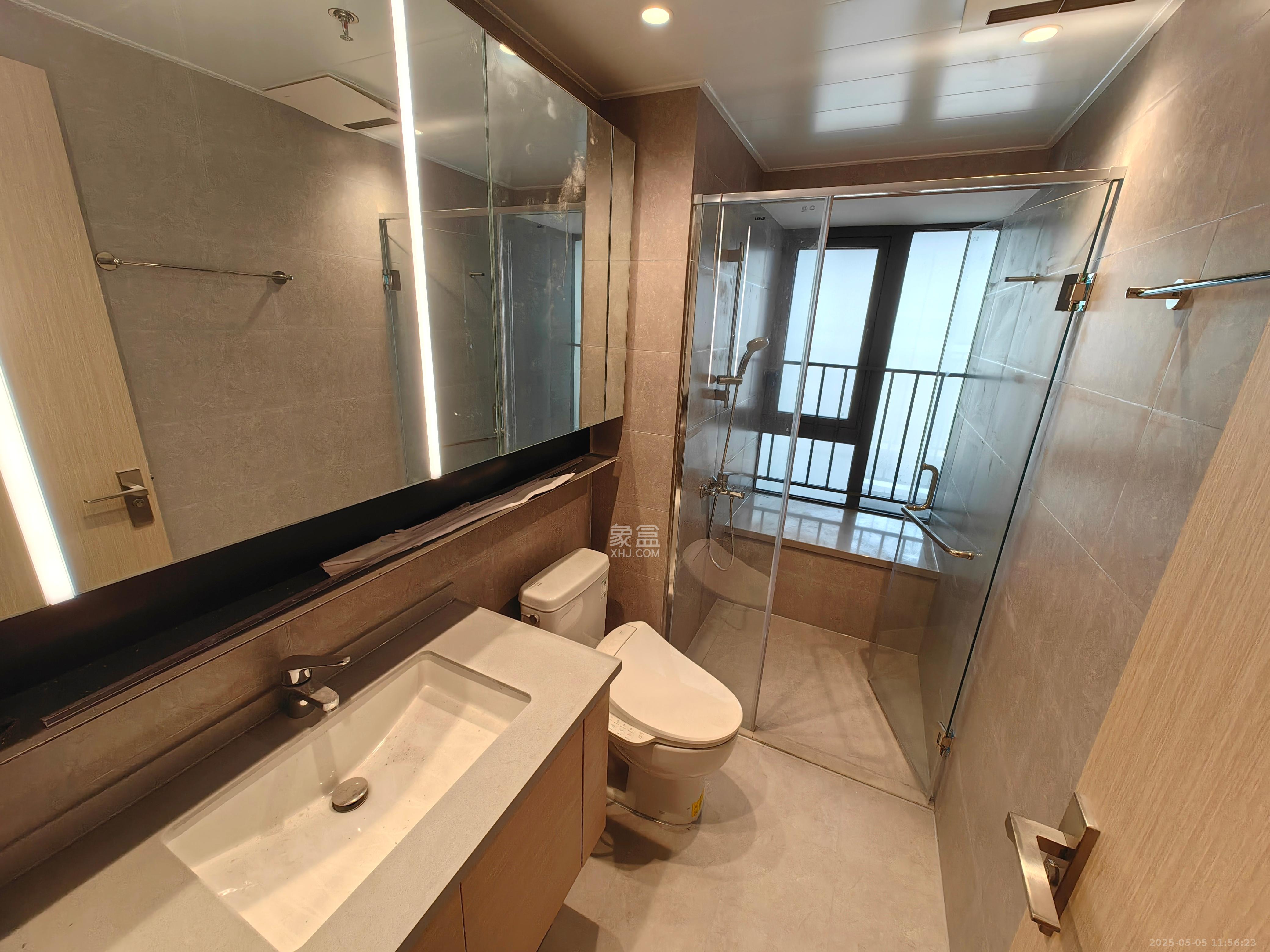 时代梅溪领峰  3室2厅2卫   3600.00元/月室内图