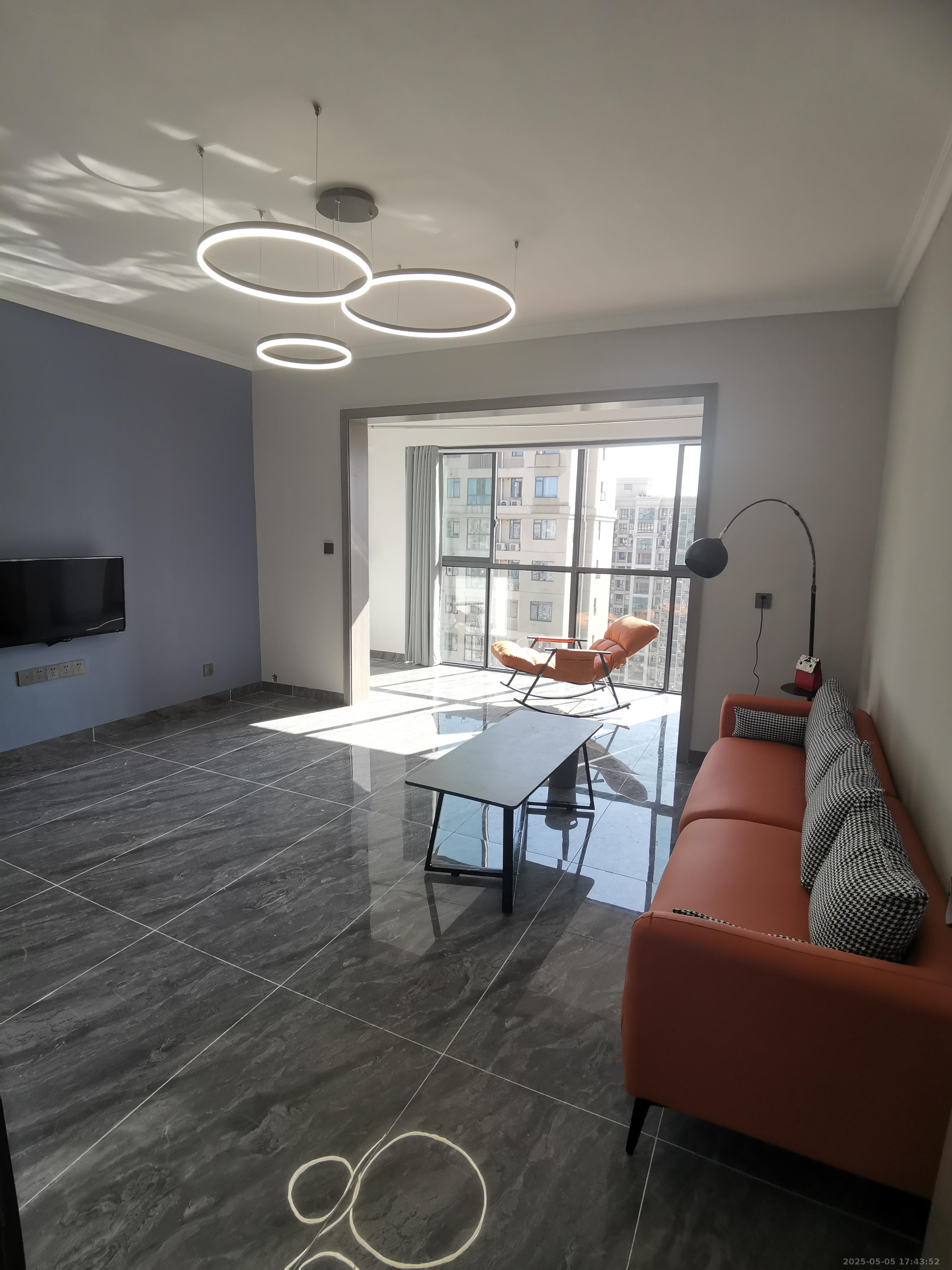 山水洲城华晨第一城 2室1厅1卫 1500.0元/月 山水洲城华晨第一城 2室1厅1卫 1500.0元/月室内图