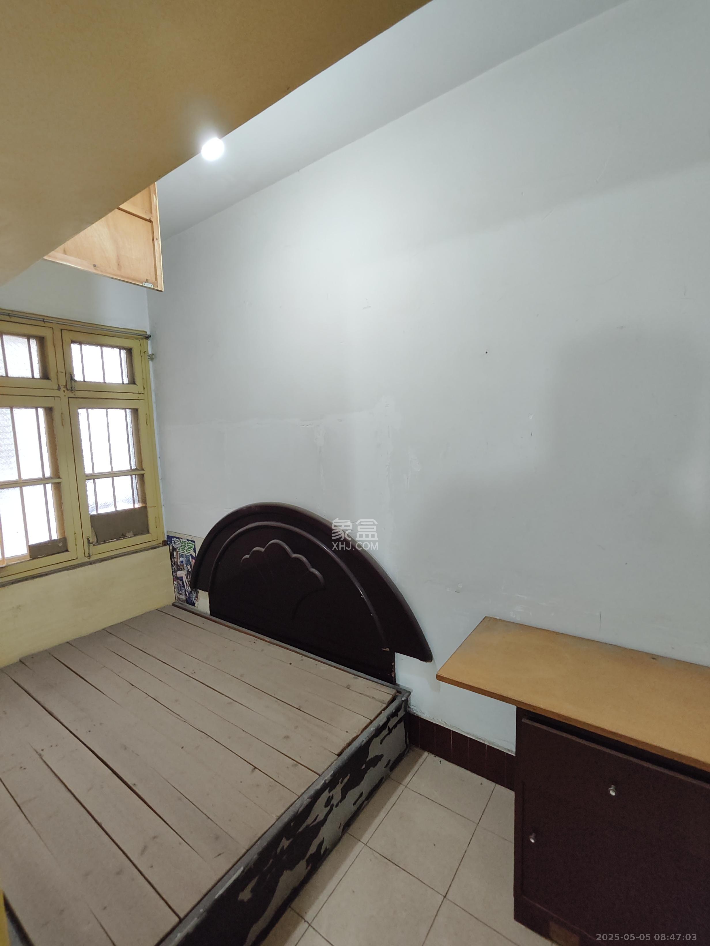 省建苑小区 3室1厅1卫 1400.0元/月 省建苑小区 3室1厅1卫 1400.0元/月室内图