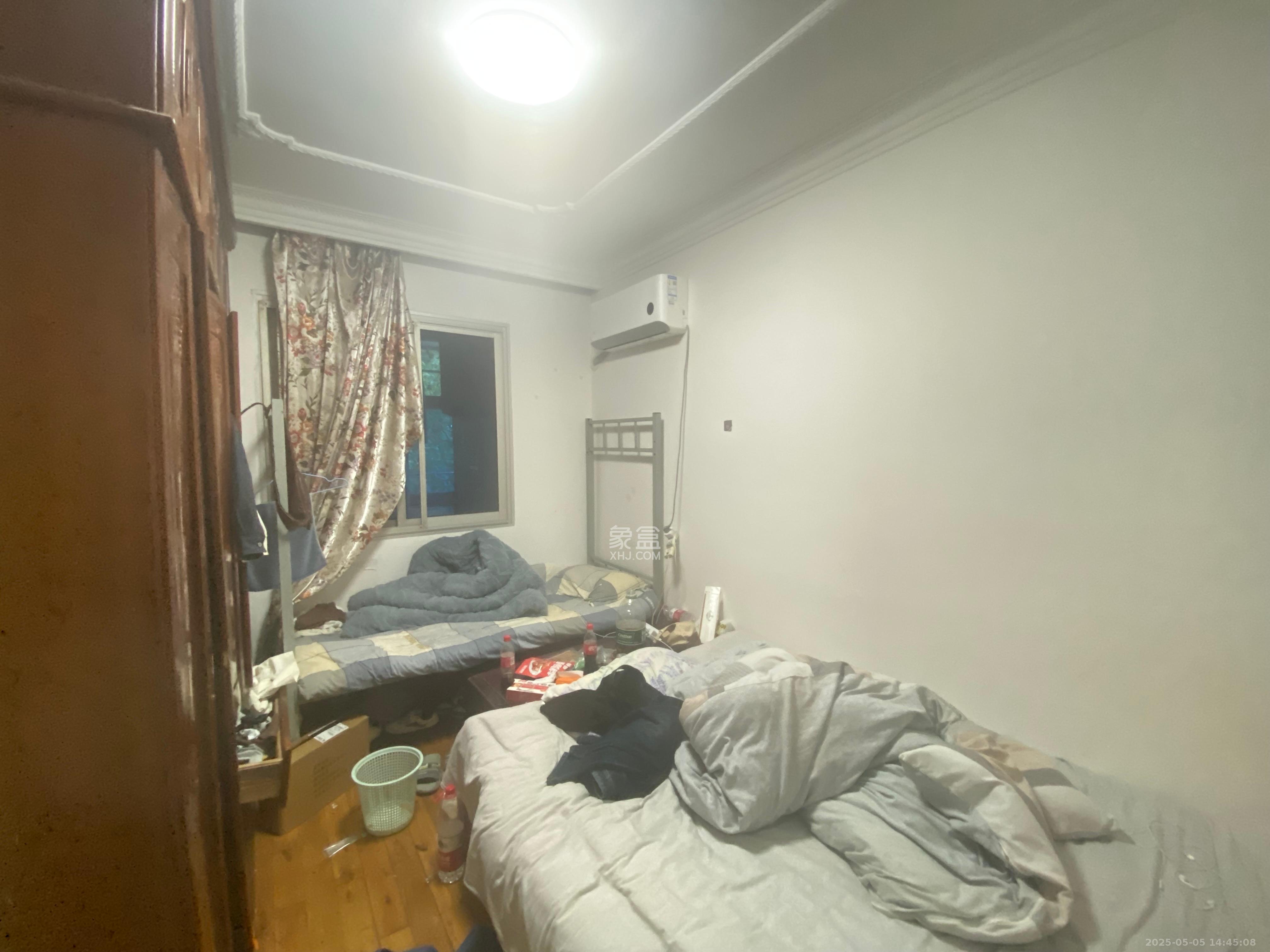 省脑科医院宿舍(康苑小区) 3室2厅1卫 1800.0元/月 省脑科医院宿舍(康苑小区) 3室2厅1卫 1800.0元/月室内图