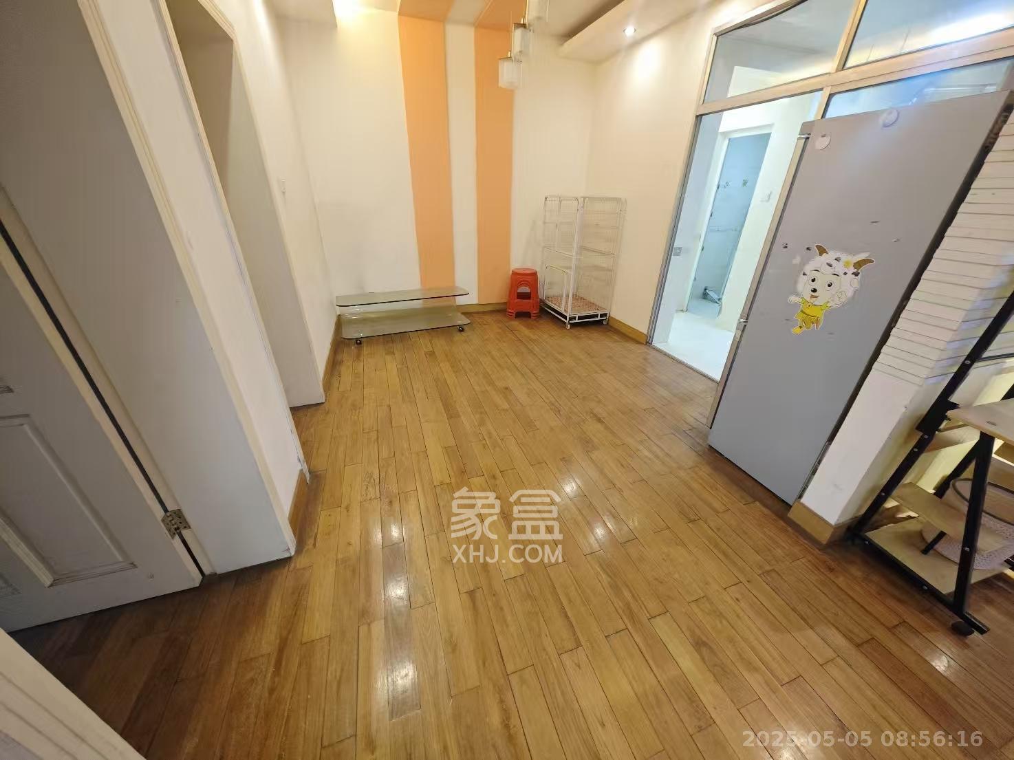 富绿新村  3室2厅2卫   1600.00元/月室内图