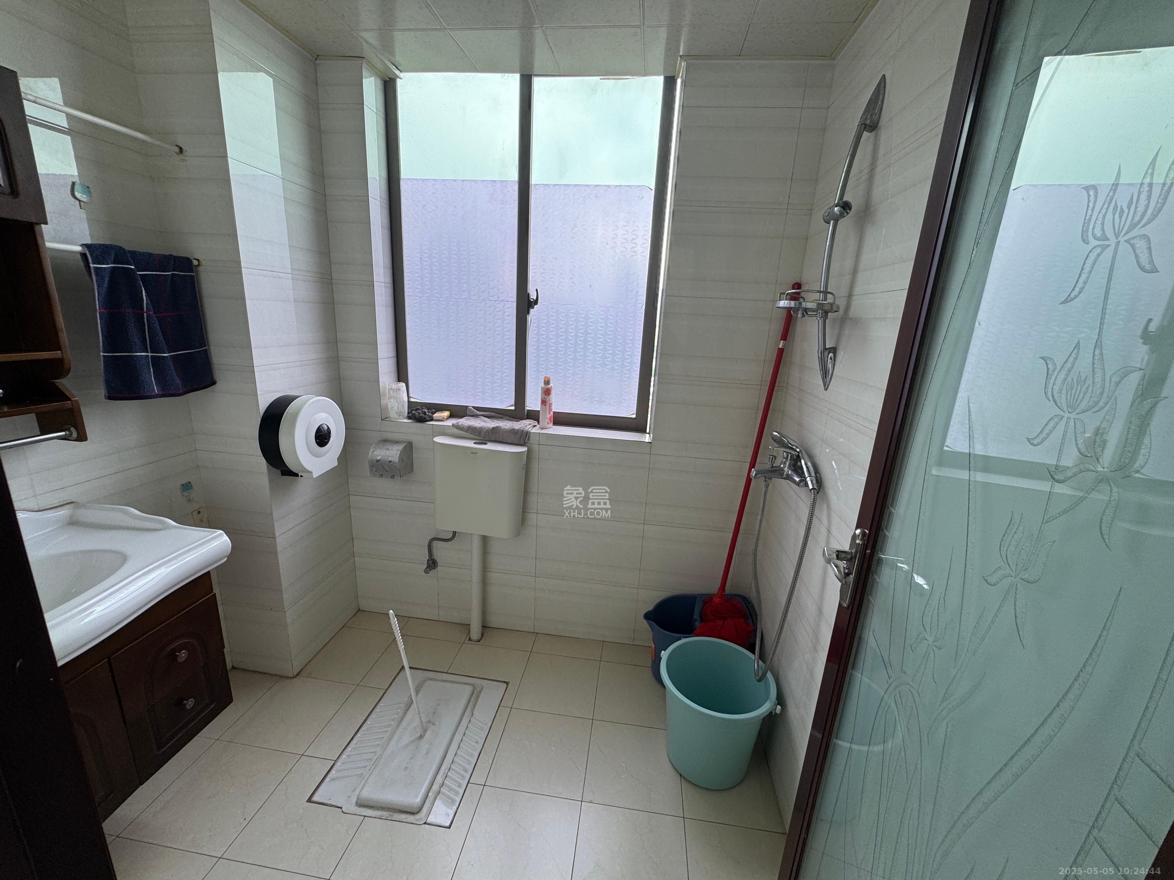 汇达国际公馆(汇达大厦) 2室1厅1卫 2700.0元/月 汇达国际公馆(汇达大厦) 2室1厅1卫 2700.0元/月室内图