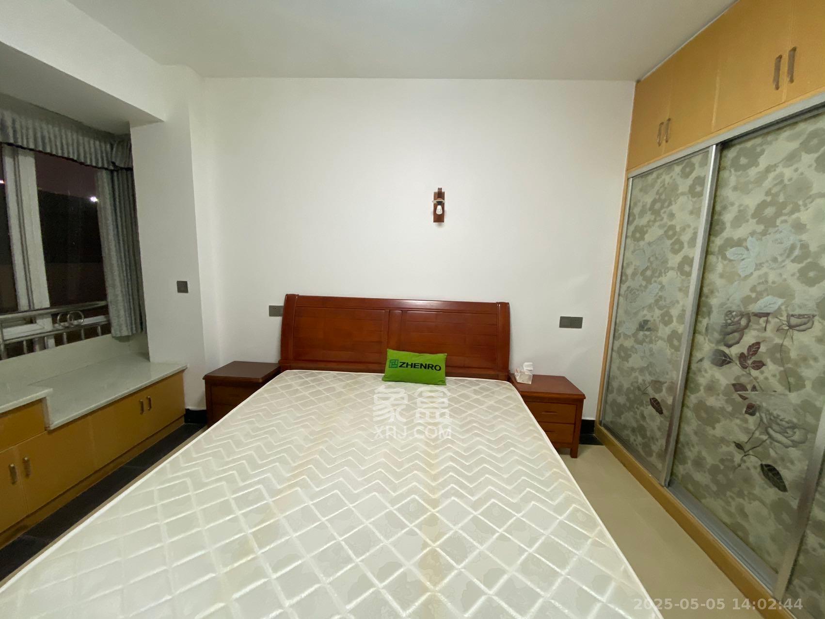 五一华府 3室1厅1卫 4000.0元/月 五一华府 3室1厅1卫 4000.0元/月室内图