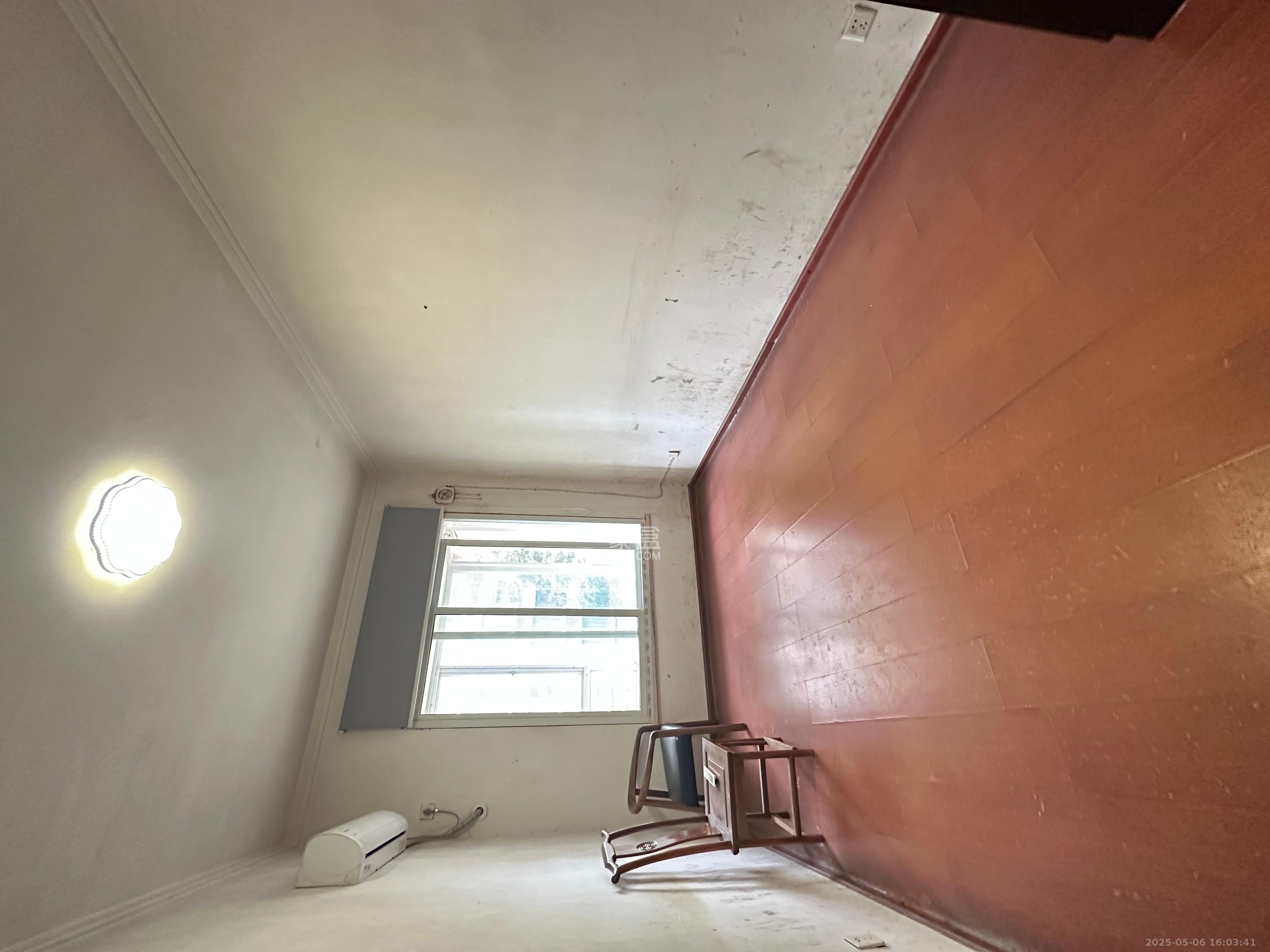 左岸春天 4室2厅1卫 2600.0元/月 左岸春天 4室2厅1卫 2600.0元/月室内图