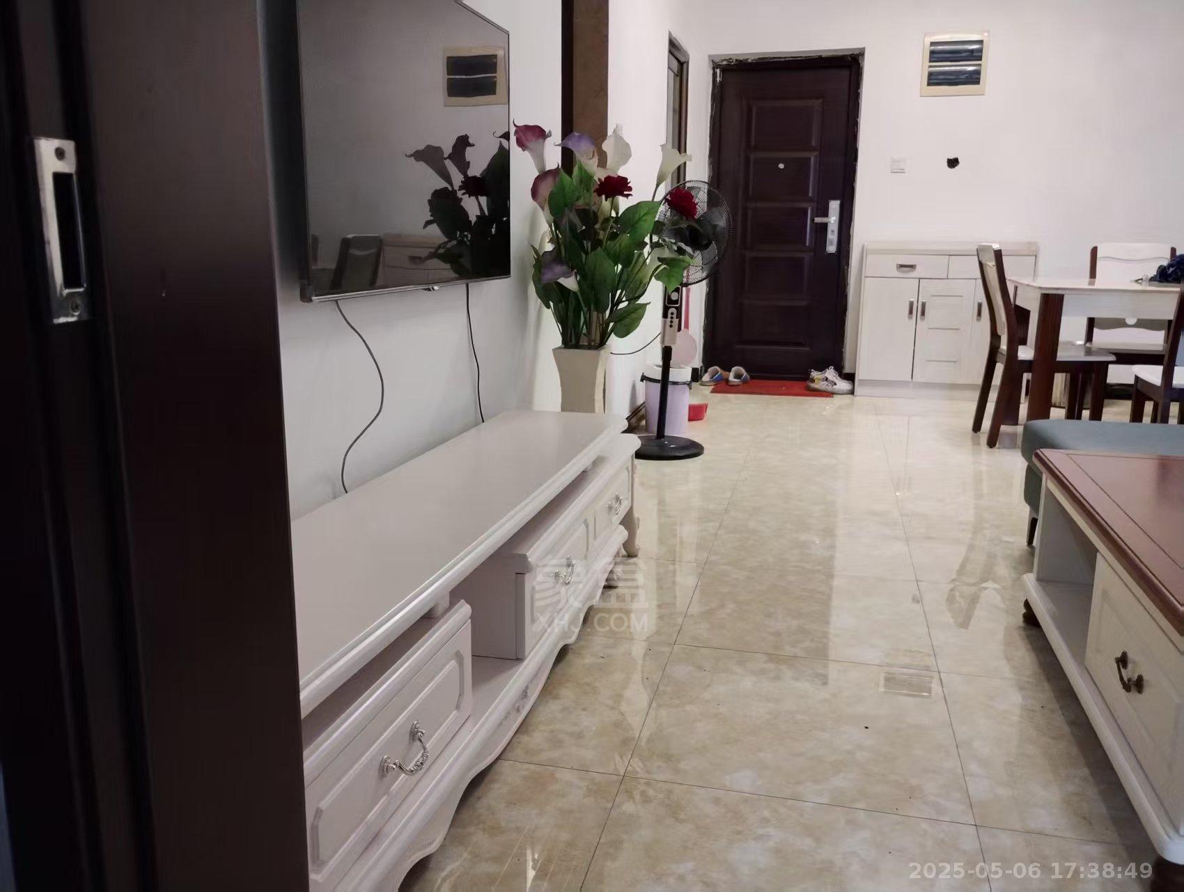 福鑫南郡 2室2厅1卫 1300.0元/月 福鑫南郡 2室2厅1卫 1300.0元/月室内图