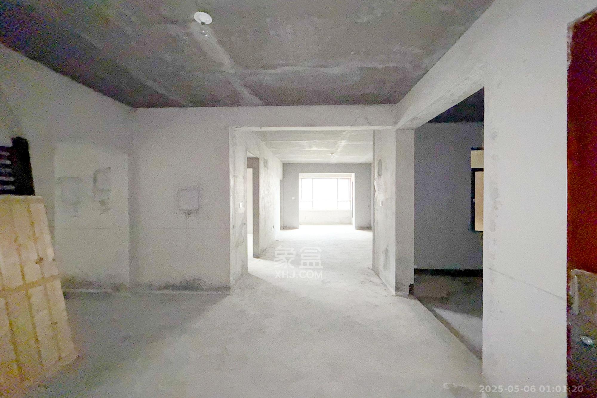 顺舟旺城 3室2厅1卫 78.0万 顺舟旺城 3室2厅1卫 78.0万客厅