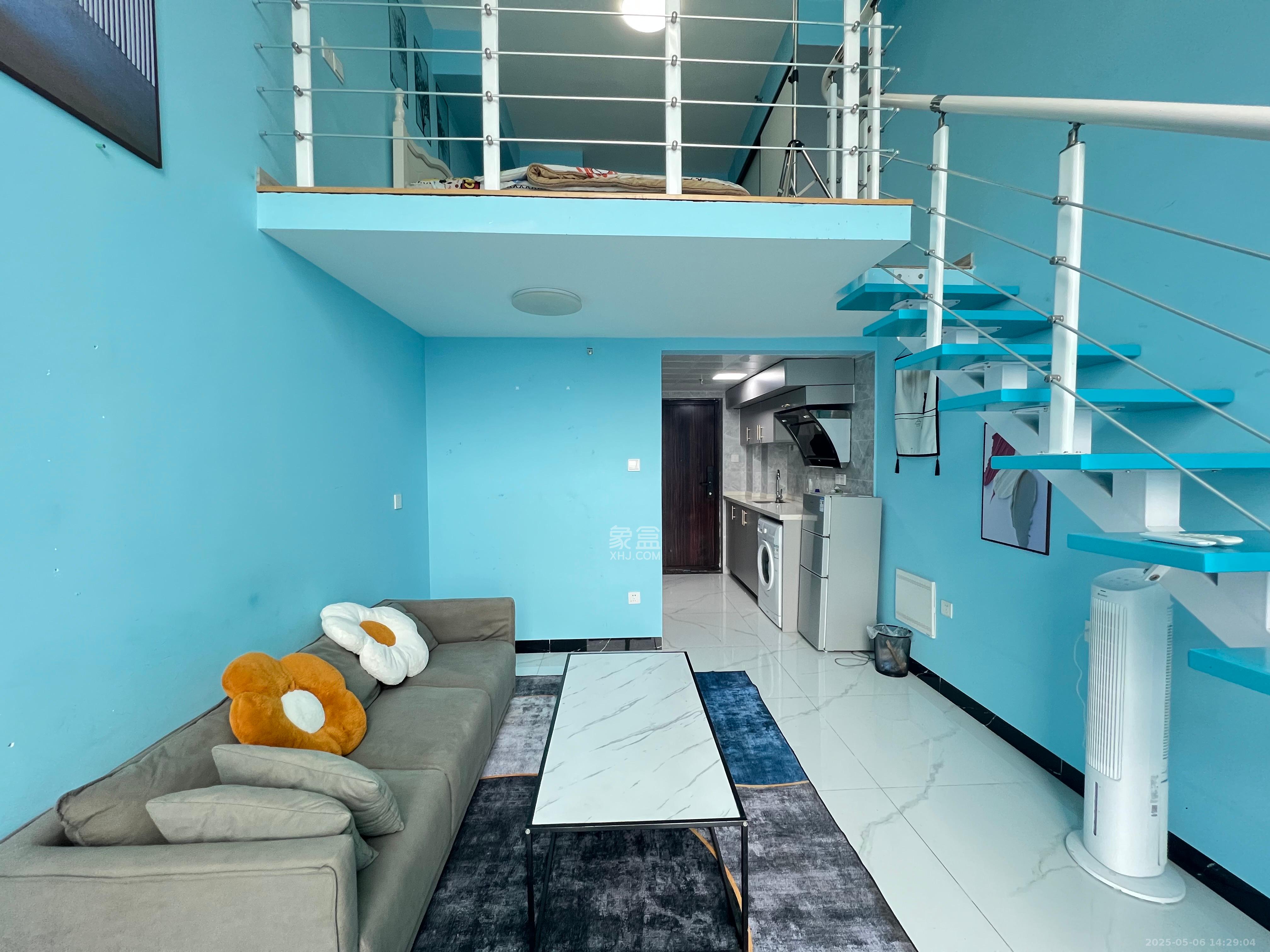 东盈商业广场(华泉城市广场) 2室1厅1卫 2200.0元/月 东盈商业广场(华泉城市广场) 2室1厅1卫 2200.0元/月室内图