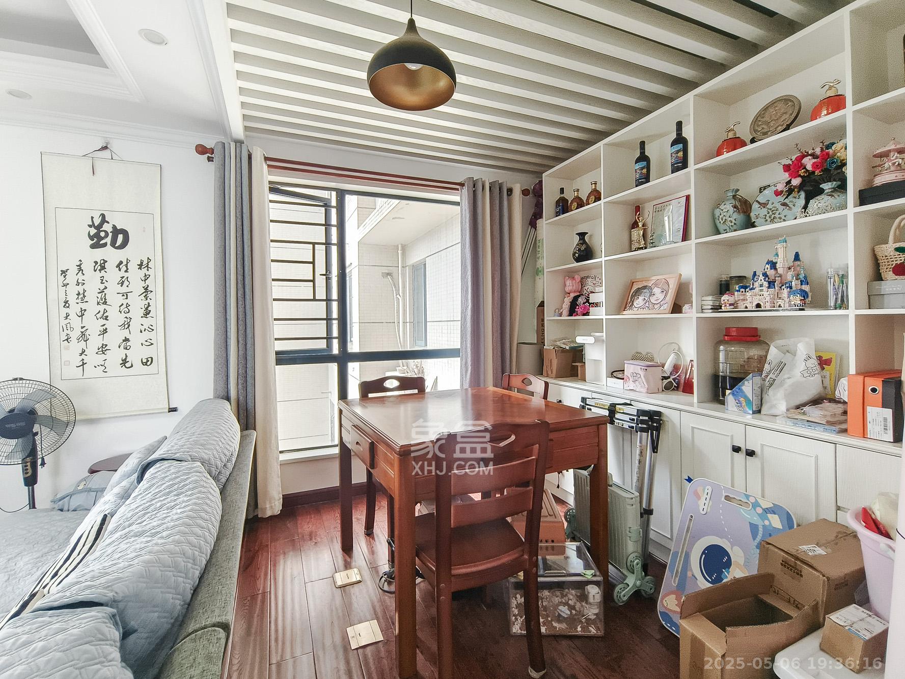 筑梦星园  4室2厅2卫    98.6万 筑梦星园  4室2厅2卫    98.6万卧室