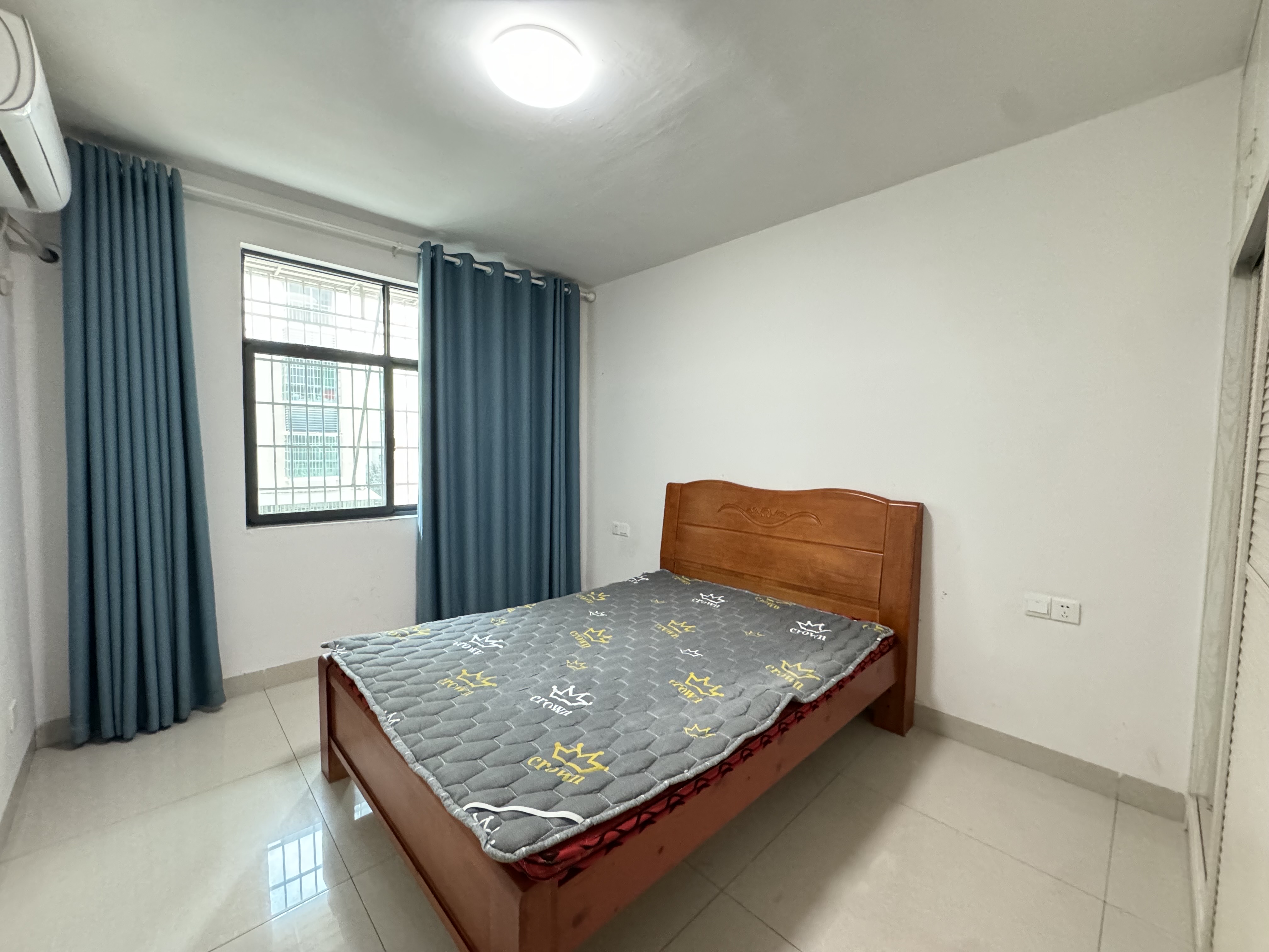 虎形山安置小区(进步社区) 2室1厅1卫 1500.0元/月 虎形山安置小区(进步社区) 2室1厅1卫 1500.0元/月室内图