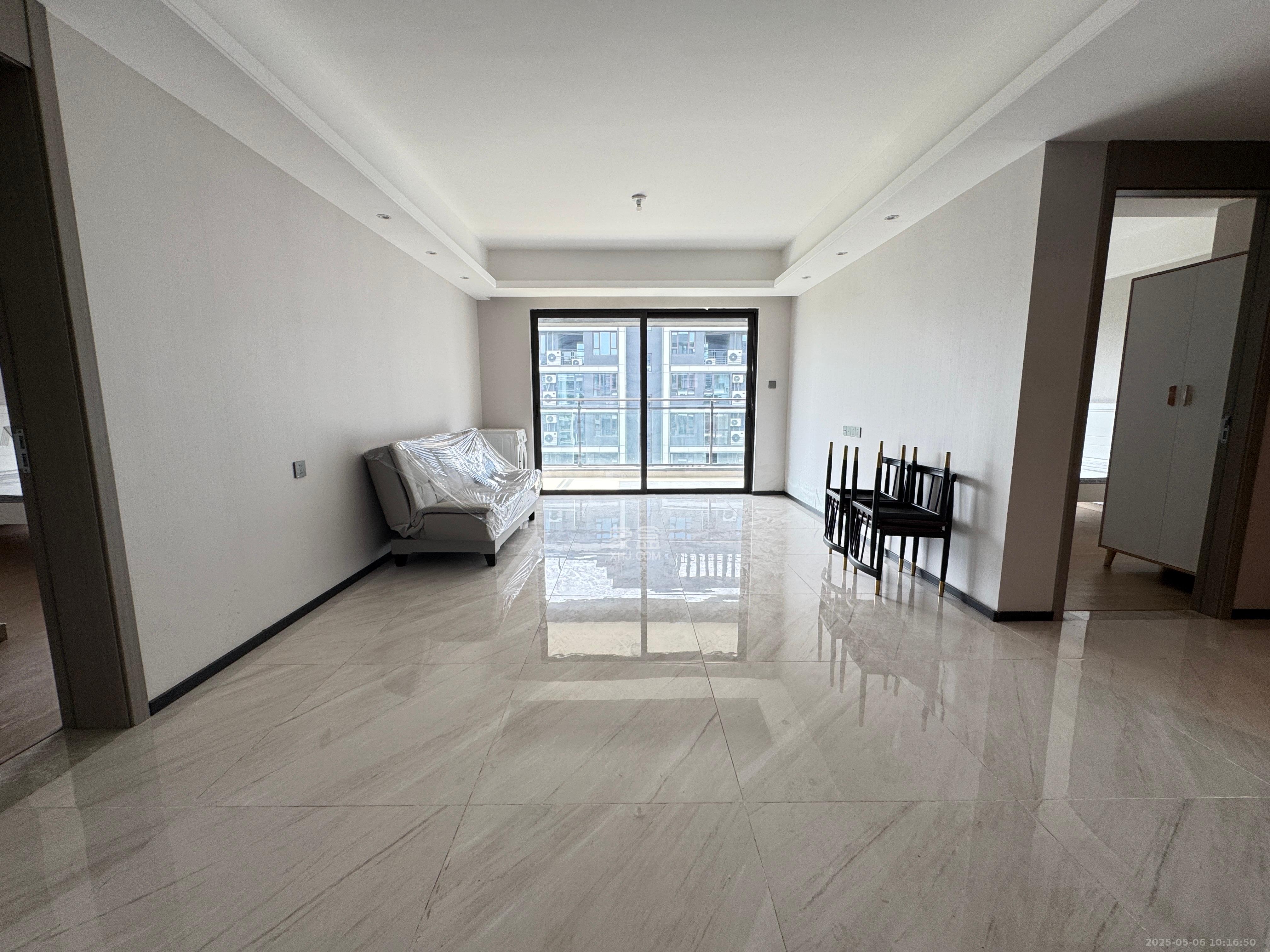 碧桂园阅山境 5室2厅2卫 3300.0元/月 碧桂园阅山境 5室2厅2卫 3300.0元/月室内图