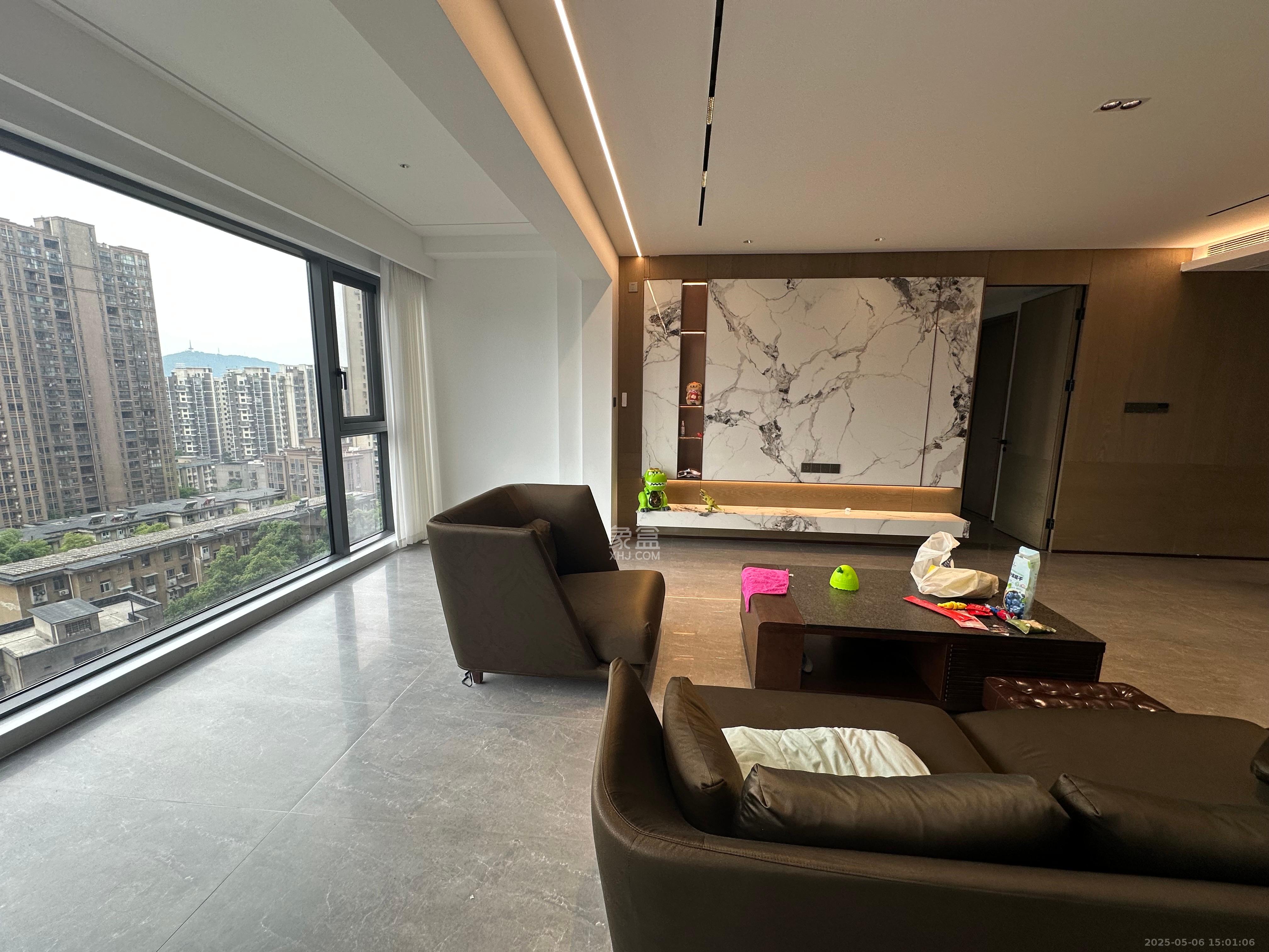 长沙悦府（华润万象城）  3室2厅3卫   12000.00元/月室内图