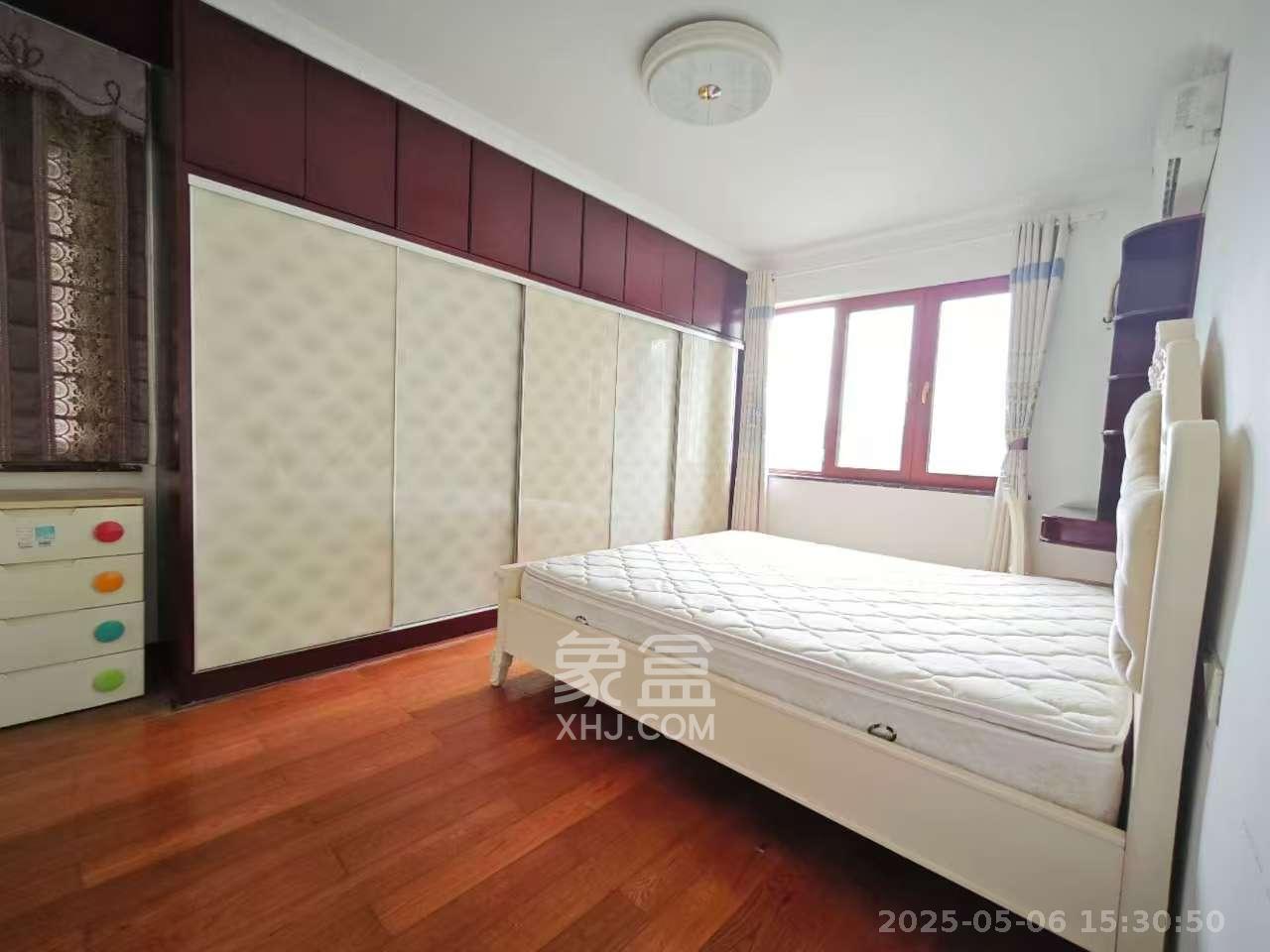 和泓梅溪四季 4室2厅2卫 4500.0元/月 和泓梅溪四季 4室2厅2卫 4500.0元/月室内图