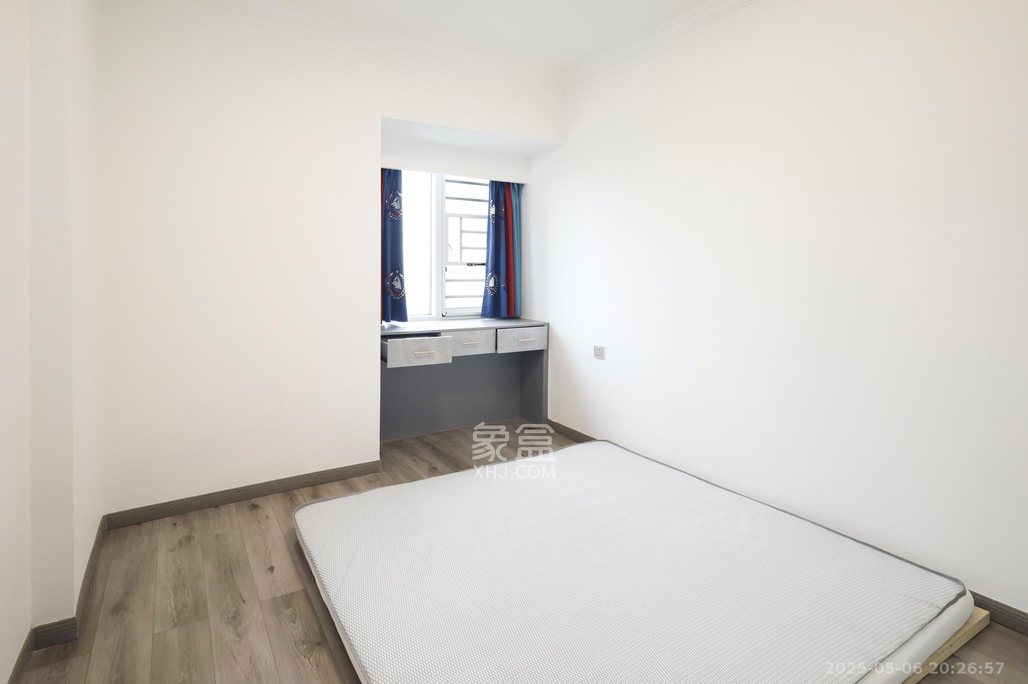 学府星城 3室2厅2卫 56.8万 学府星城 3室2厅2卫 56.8万卧室