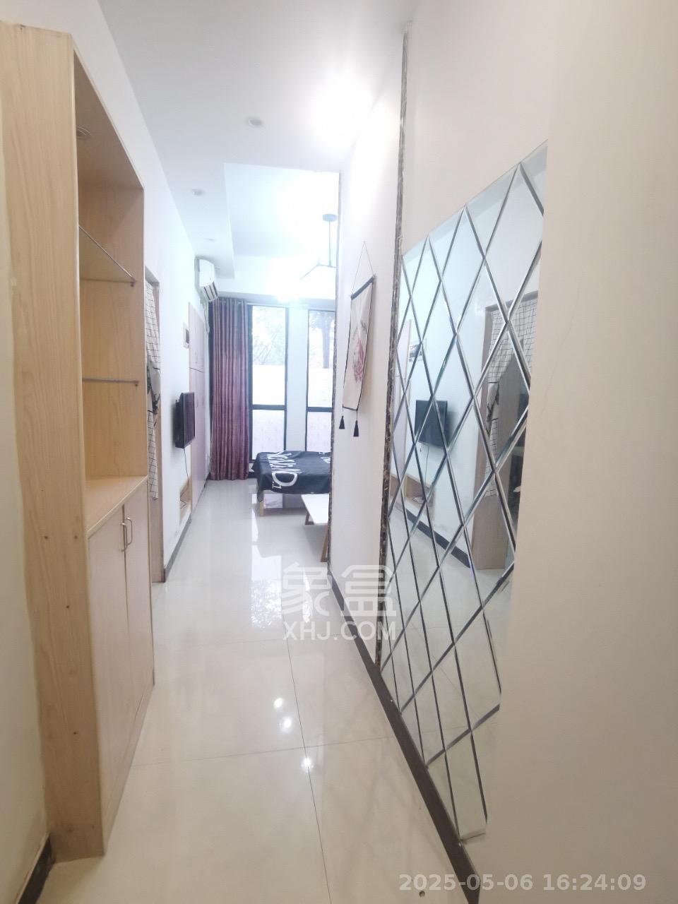 中建芙蓉工社  1室1厅1卫   1100.00元/月室内图
