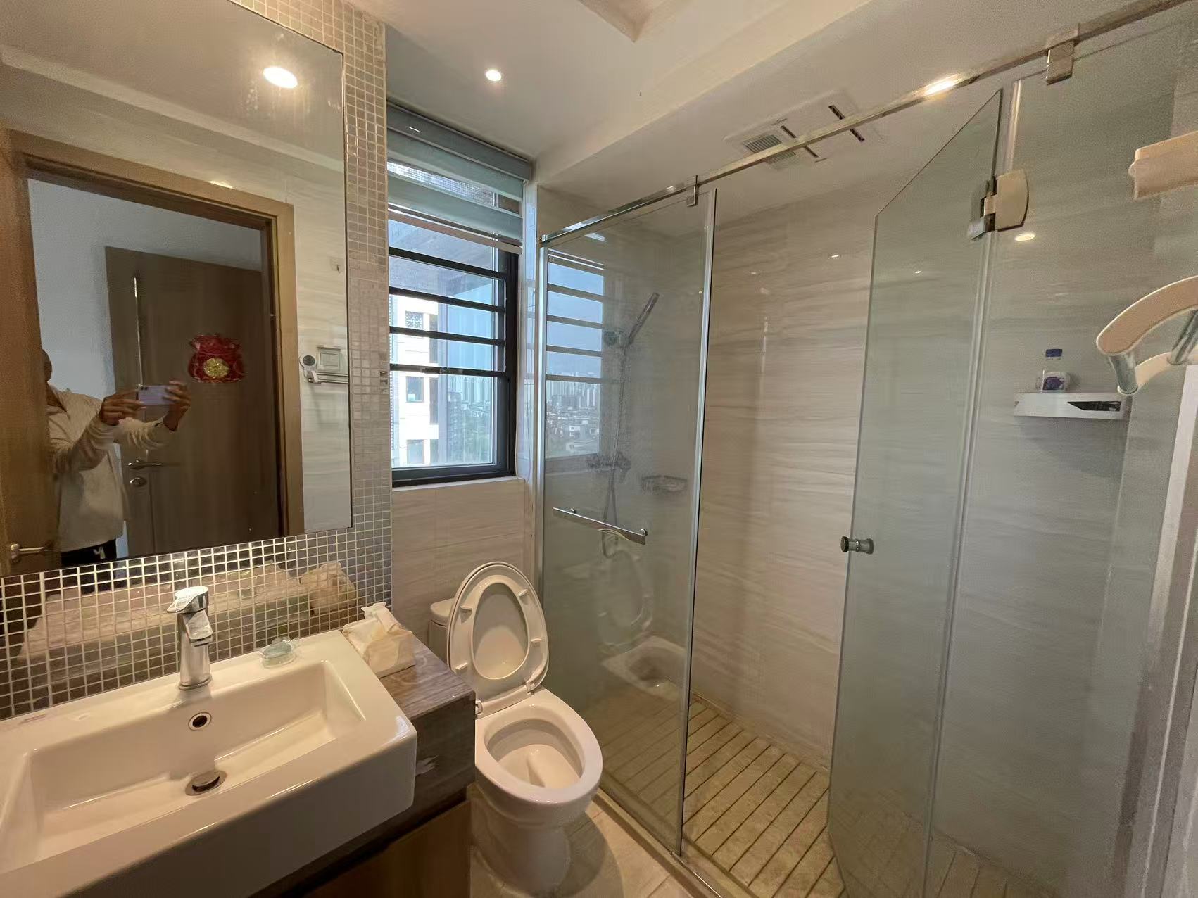 恒大美丽沙天颐湾 3室2厅2卫 3000.0元/月 恒大美丽沙天颐湾 3室2厅2卫 3000.0元/月室内图