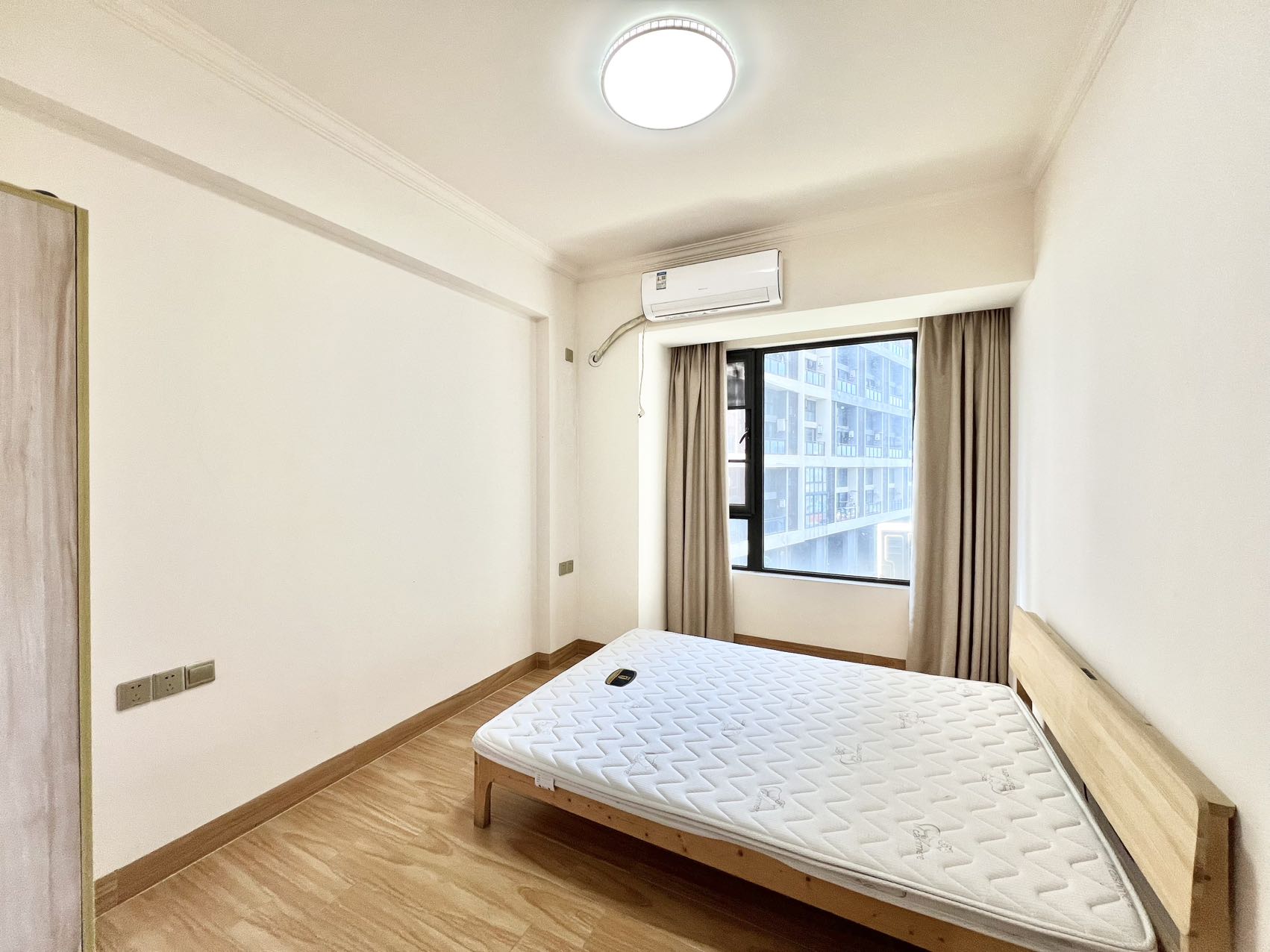 保利中央海岸一二期 4室2厅2卫 3600.0元/月 保利中央海岸一二期 4室2厅2卫 3600.0元/月室内图