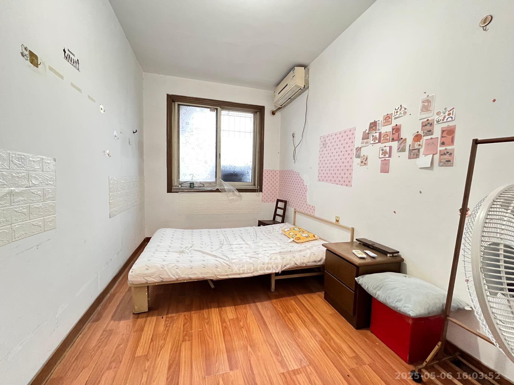 芙蓉区教师村 3室2厅1卫 1600.0元/月 芙蓉区教师村 3室2厅1卫 1600.0元/月室内图