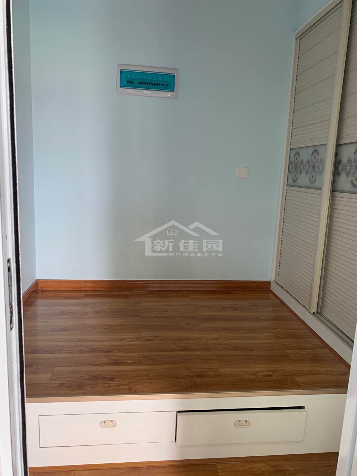 高盛澧园一二期 2室1厅1卫 1300.0元/月 高盛澧园一二期 2室1厅1卫 1300.0元/月室内图