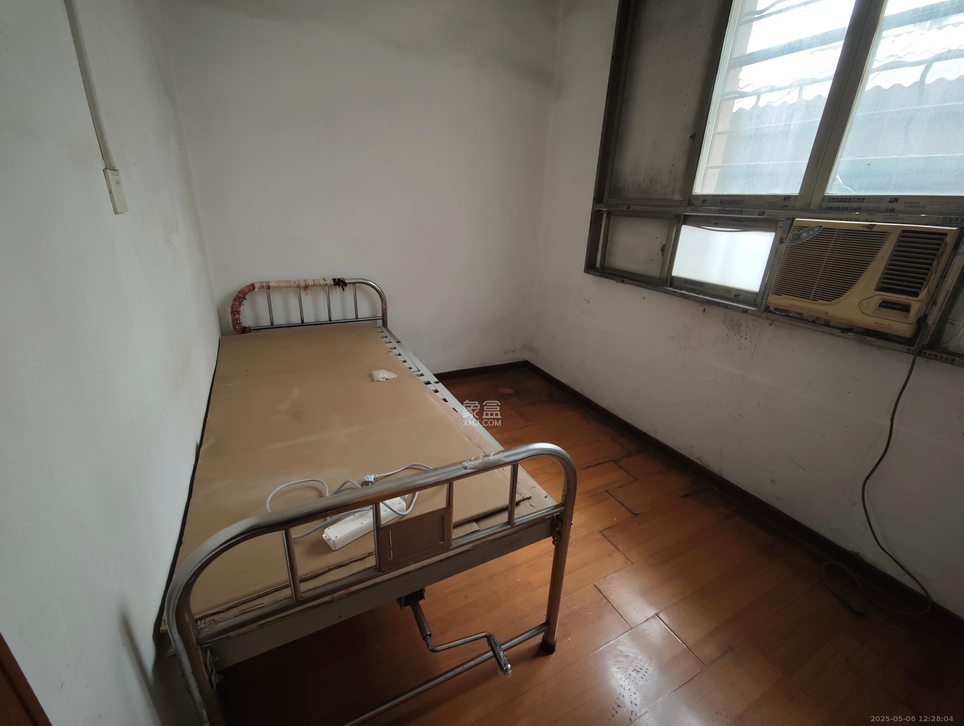 红石咀社区（湖南省第六工程公司宿舍）  3室1厅1卫   1300.00元/月室内图