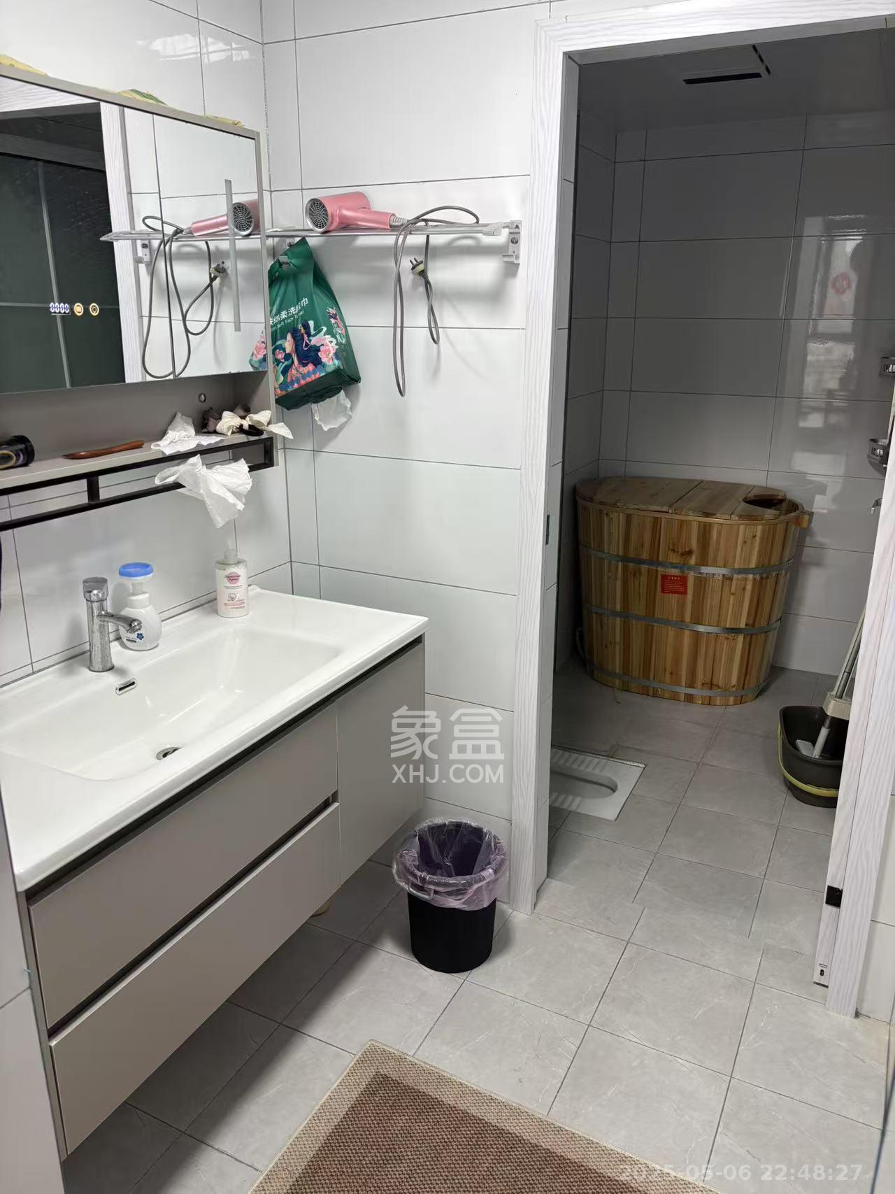 麓景裕园  1室2厅1卫   3000.00元/月室内图
