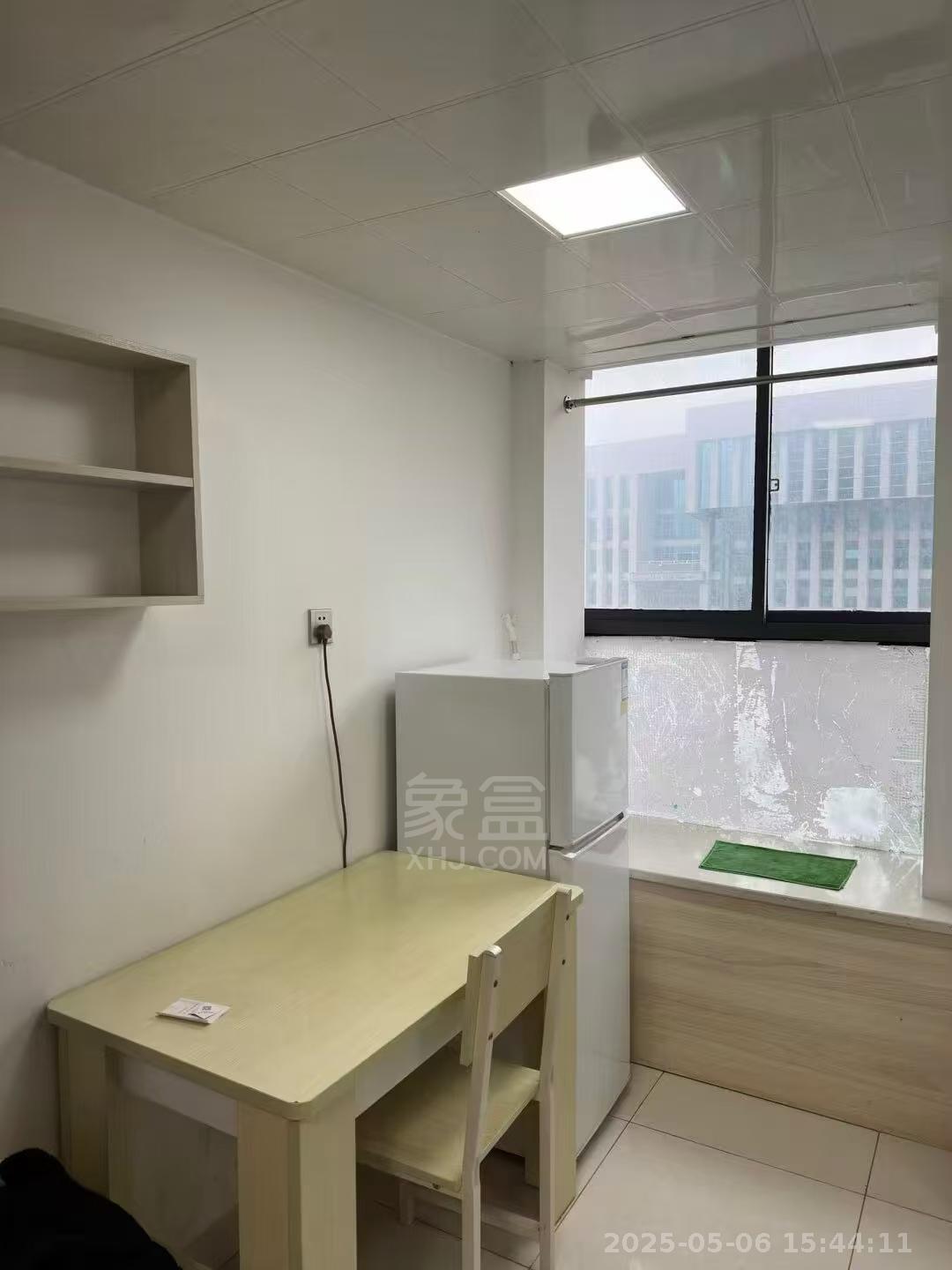 中建御山和苑  1室1厅1卫    1000.0元/月室内图