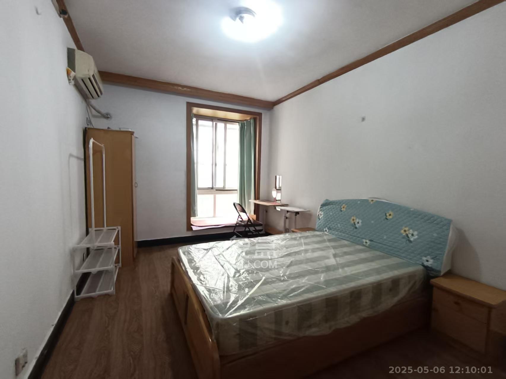 海华嘉园 3室2厅1卫 1600.0元/月 海华嘉园 3室2厅1卫 1600.0元/月室内图