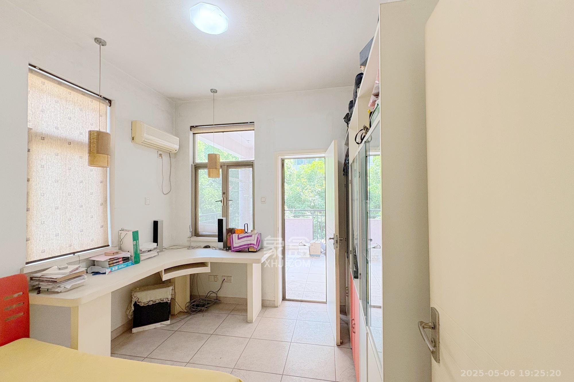 向阳门第  3室2厅2卫    188.0万 向阳门第  3室2厅2卫    188.0万其他