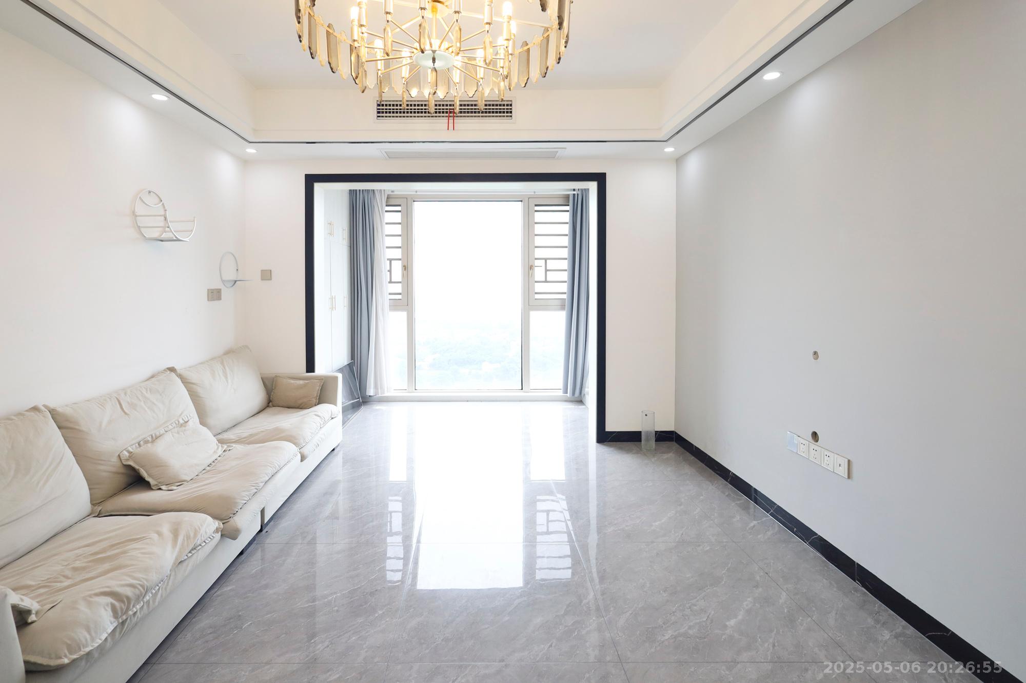 学府星城 3室2厅2卫 56.8万 学府星城 3室2厅2卫 56.8万其他