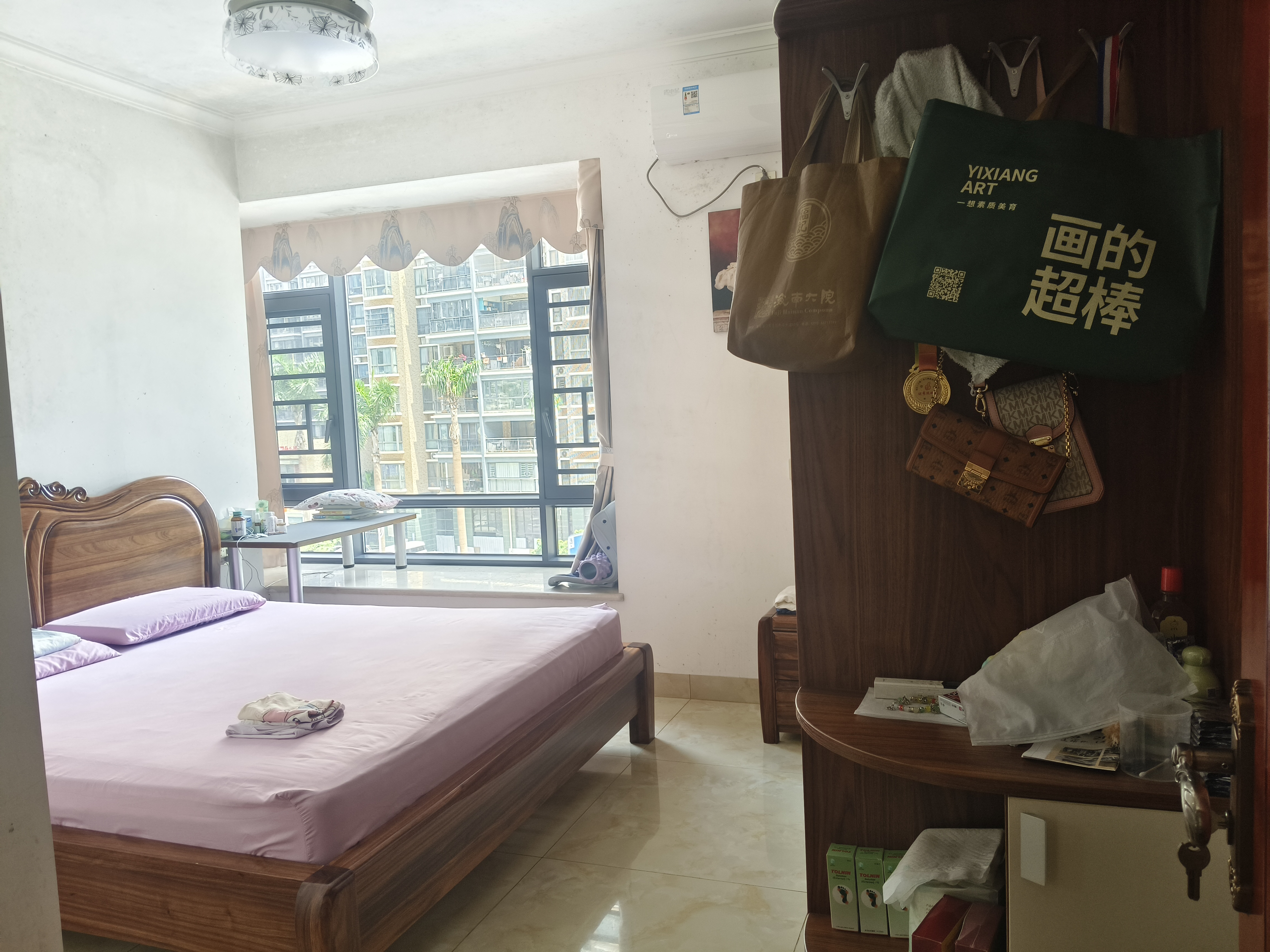 泉海好家园 3室2厅2卫 3600.0元/月 泉海好家园 3室2厅2卫 3600.0元/月室内图