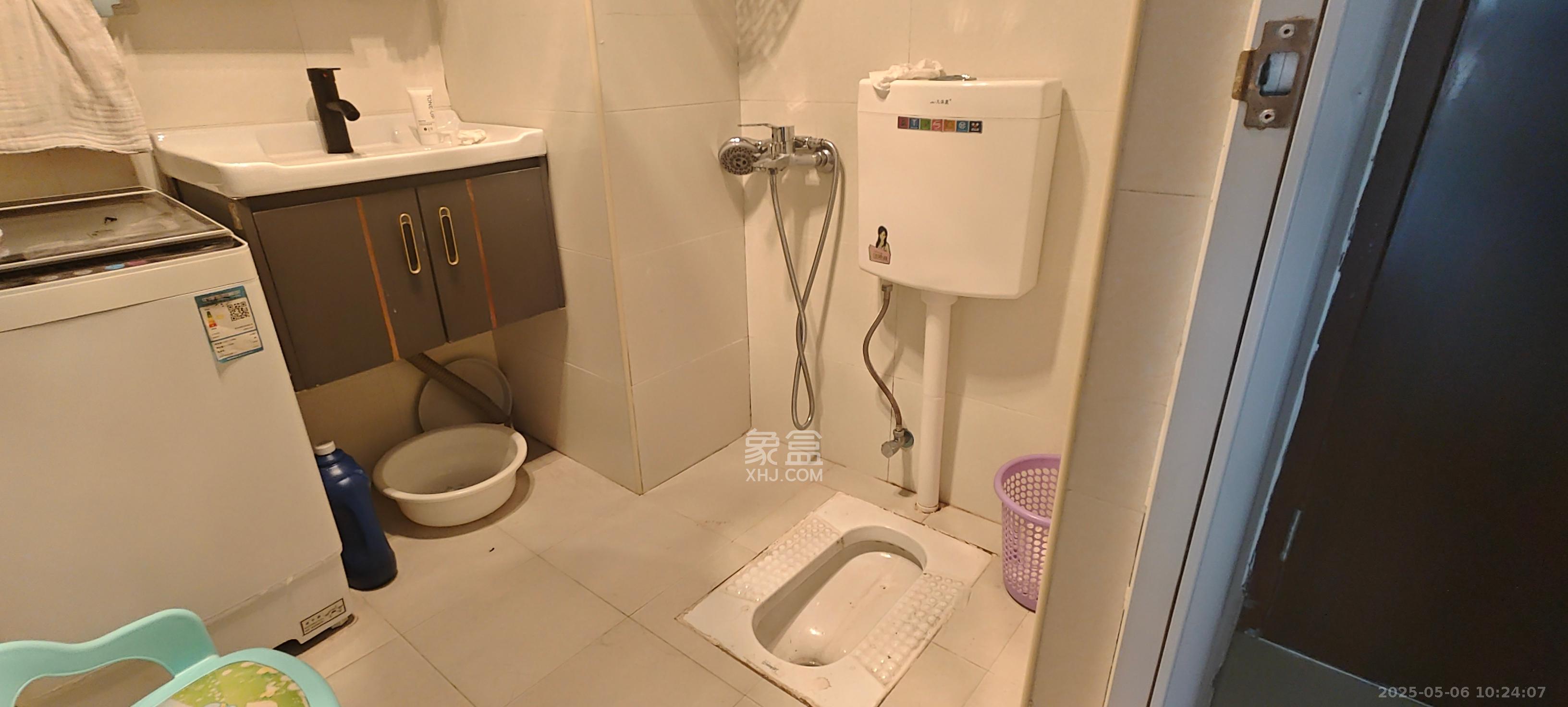 北辰三角洲E5区  1室1厅1卫   1800.00元/月室内图