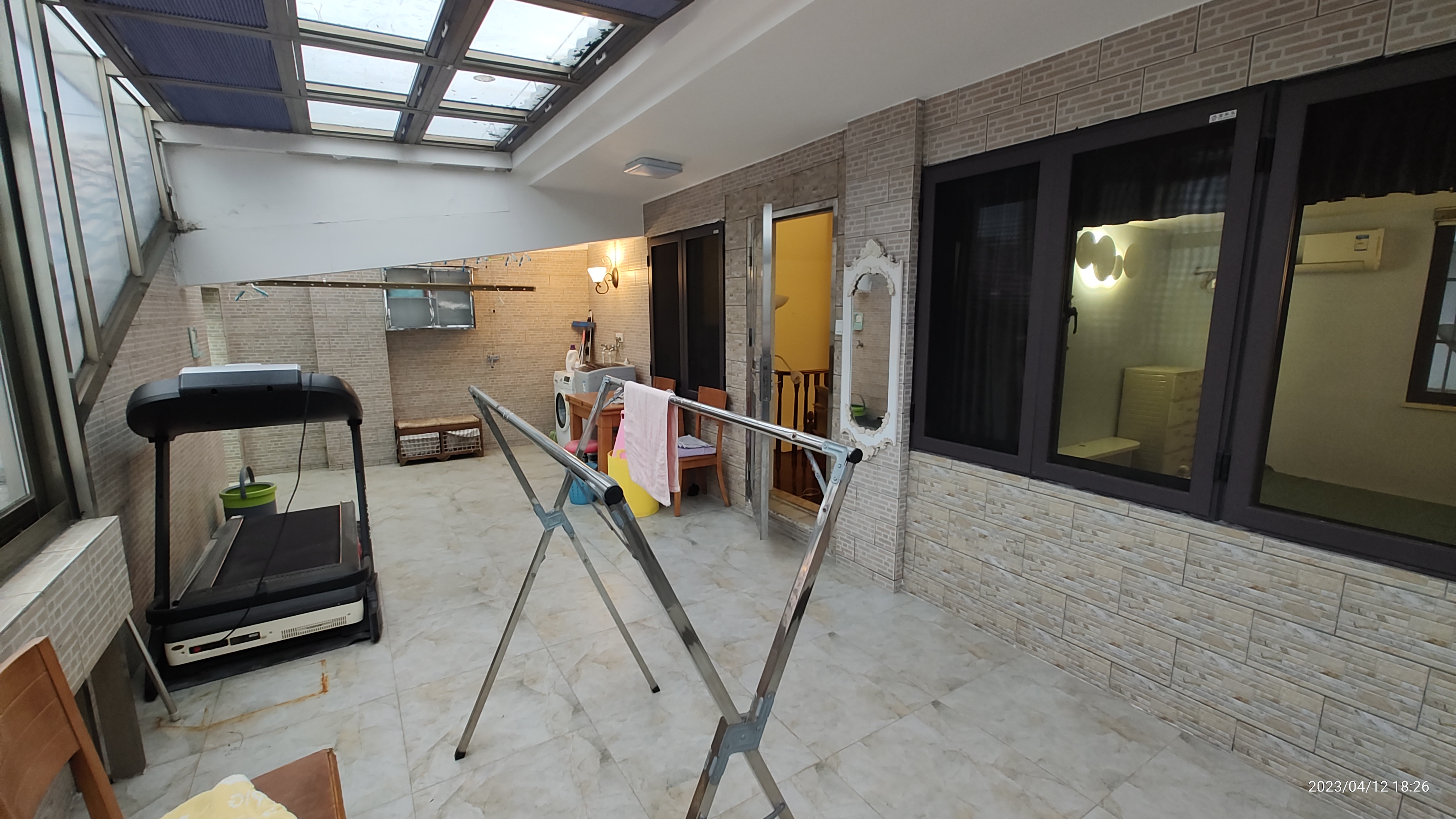 南海绿洲 4室2厅3卫 4500.0元/月 南海绿洲 4室2厅3卫 4500.0元/月室内图