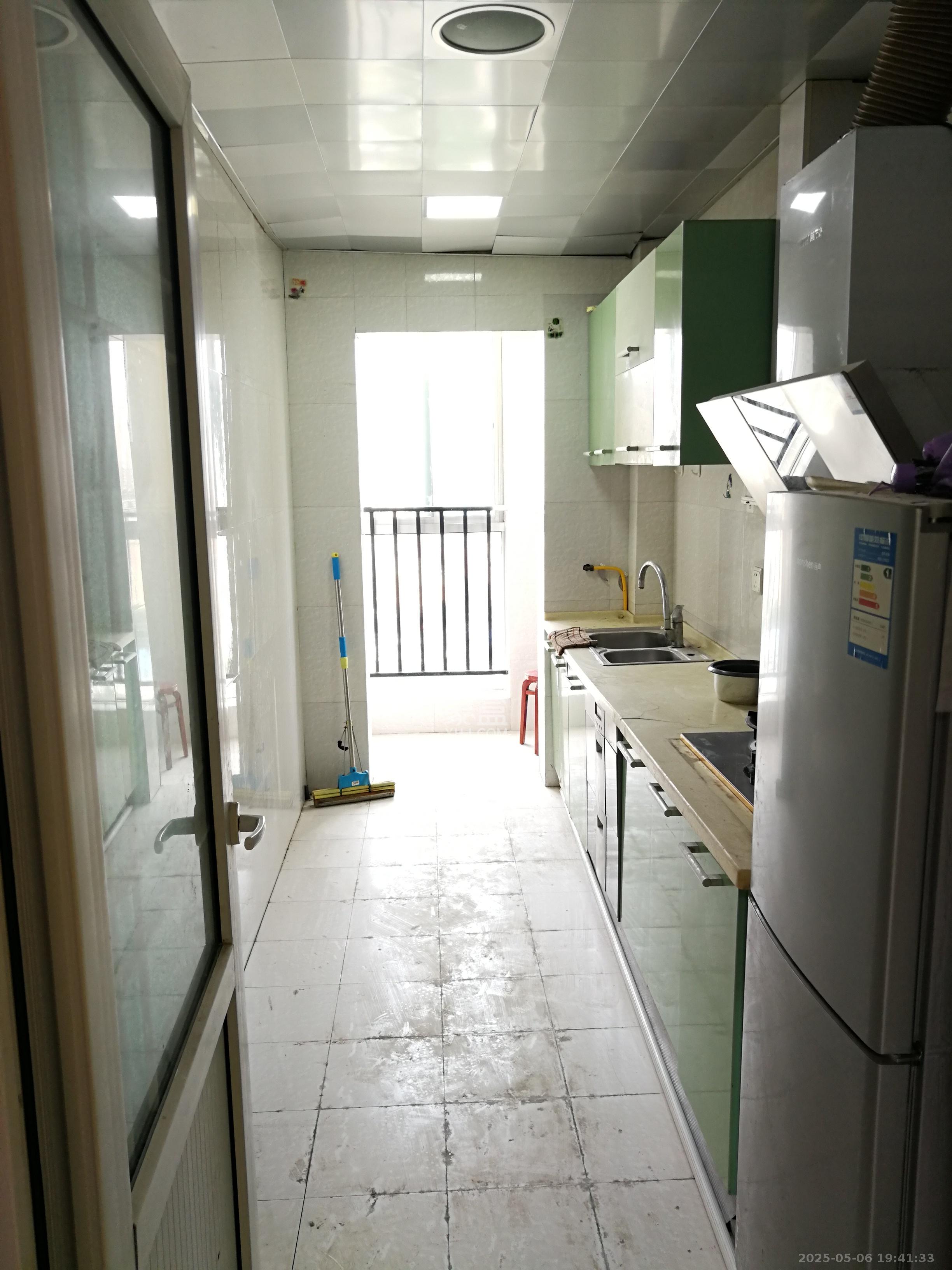 上河国际A座 2室1厅1卫 2600.0元/月 上河国际A座 2室1厅1卫 2600.0元/月室内图