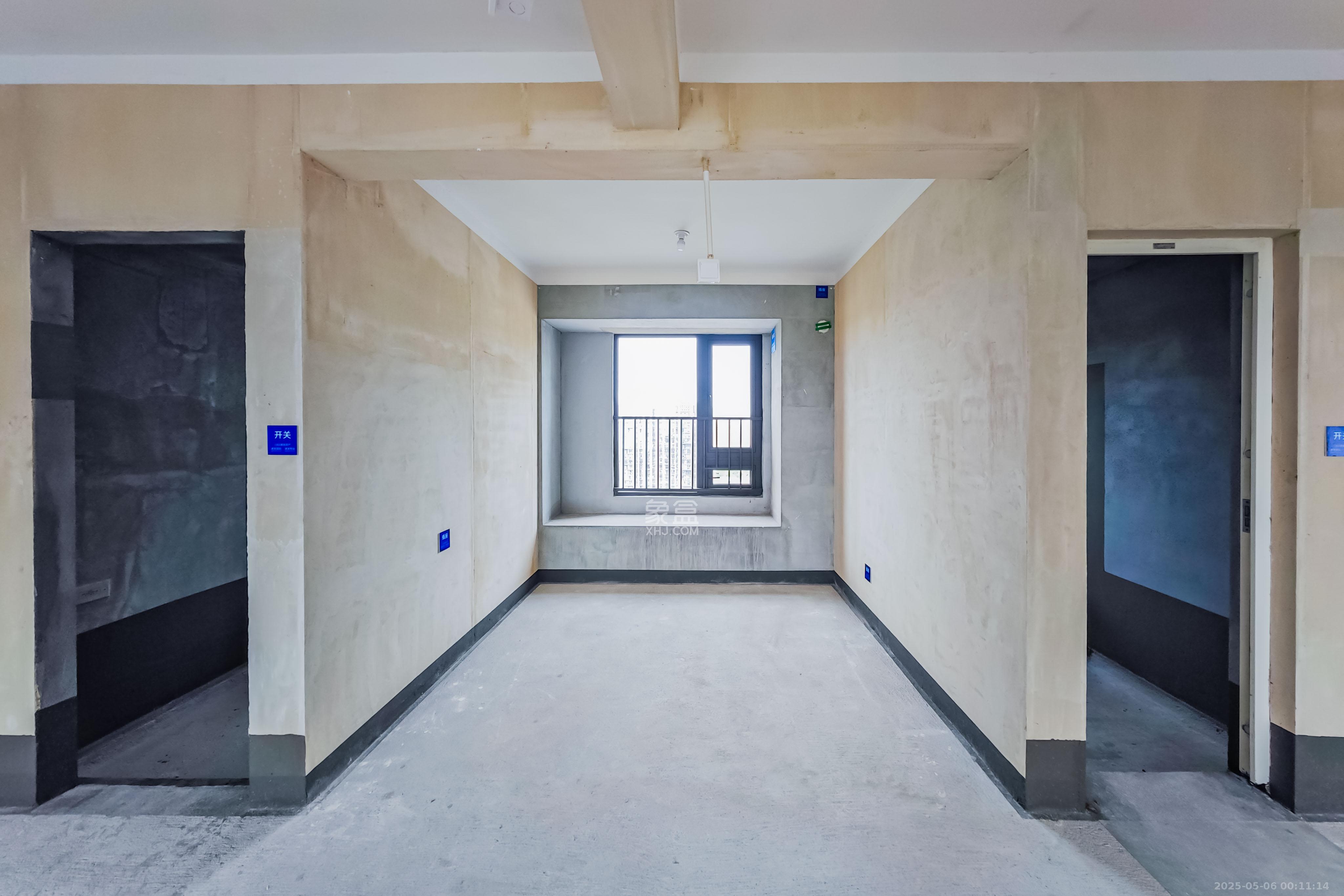 建发玖洲观澜  4室2厅2卫   182.00万其他