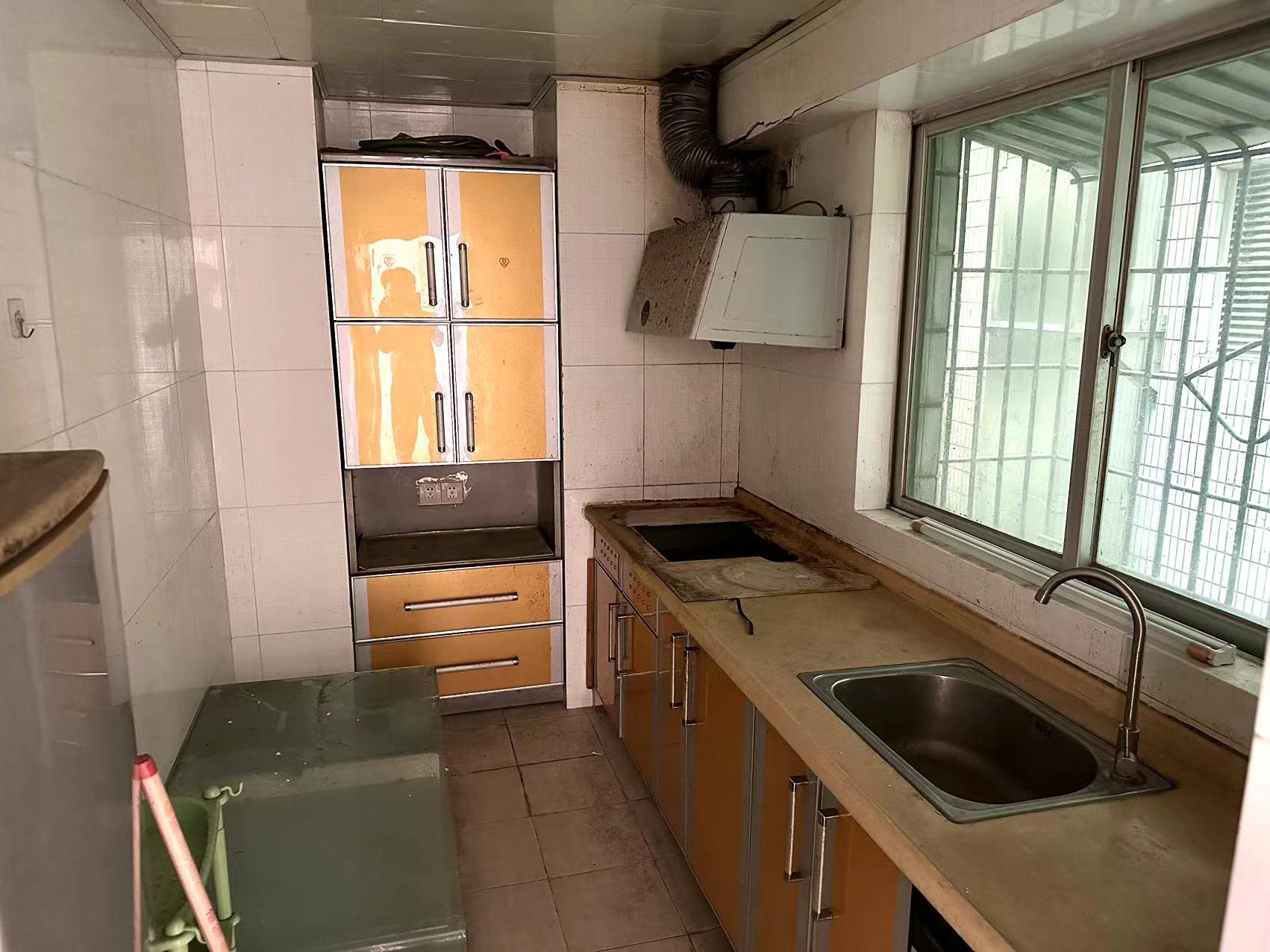 宏昌楼 3室2厅2卫 3000.0元/月 宏昌楼 3室2厅2卫 3000.0元/月室内图