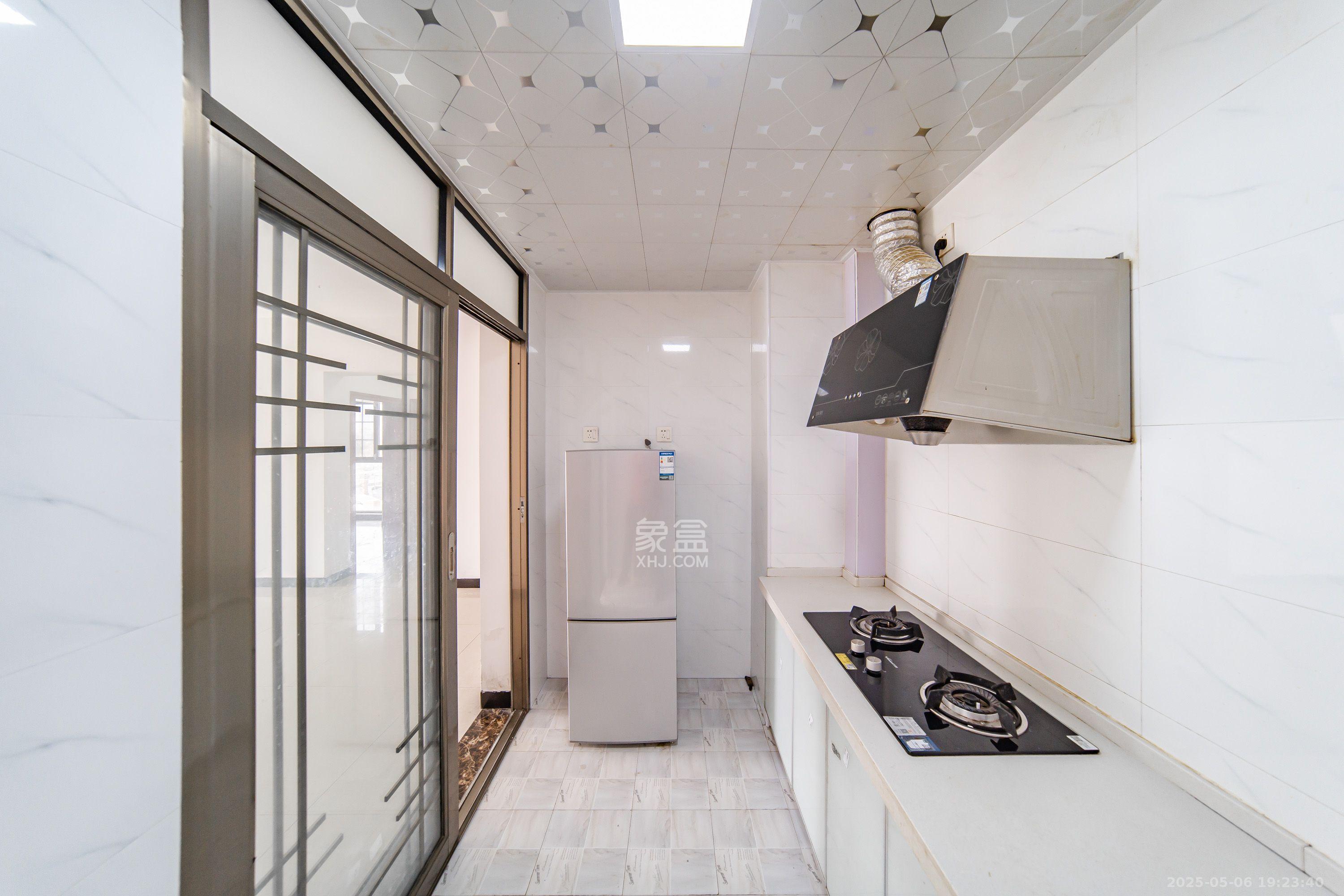 湘熙水郡(观澜海赋家园) 3室2厅1卫 2200.0元/月 湘熙水郡(观澜海赋家园) 3室2厅1卫 2200.0元/月室内图