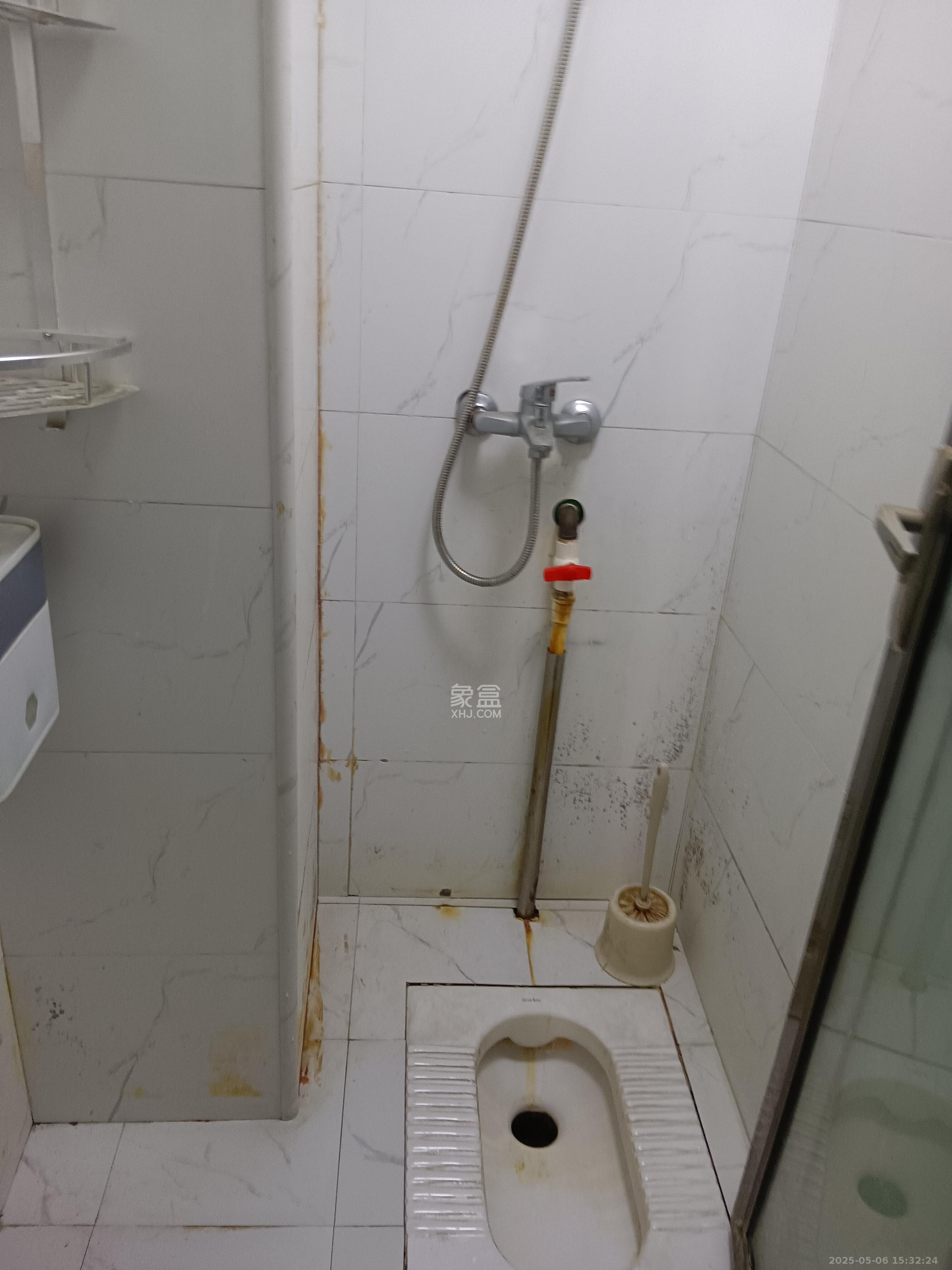 东方美地  1室1厅1卫   1500.00元/月室内图