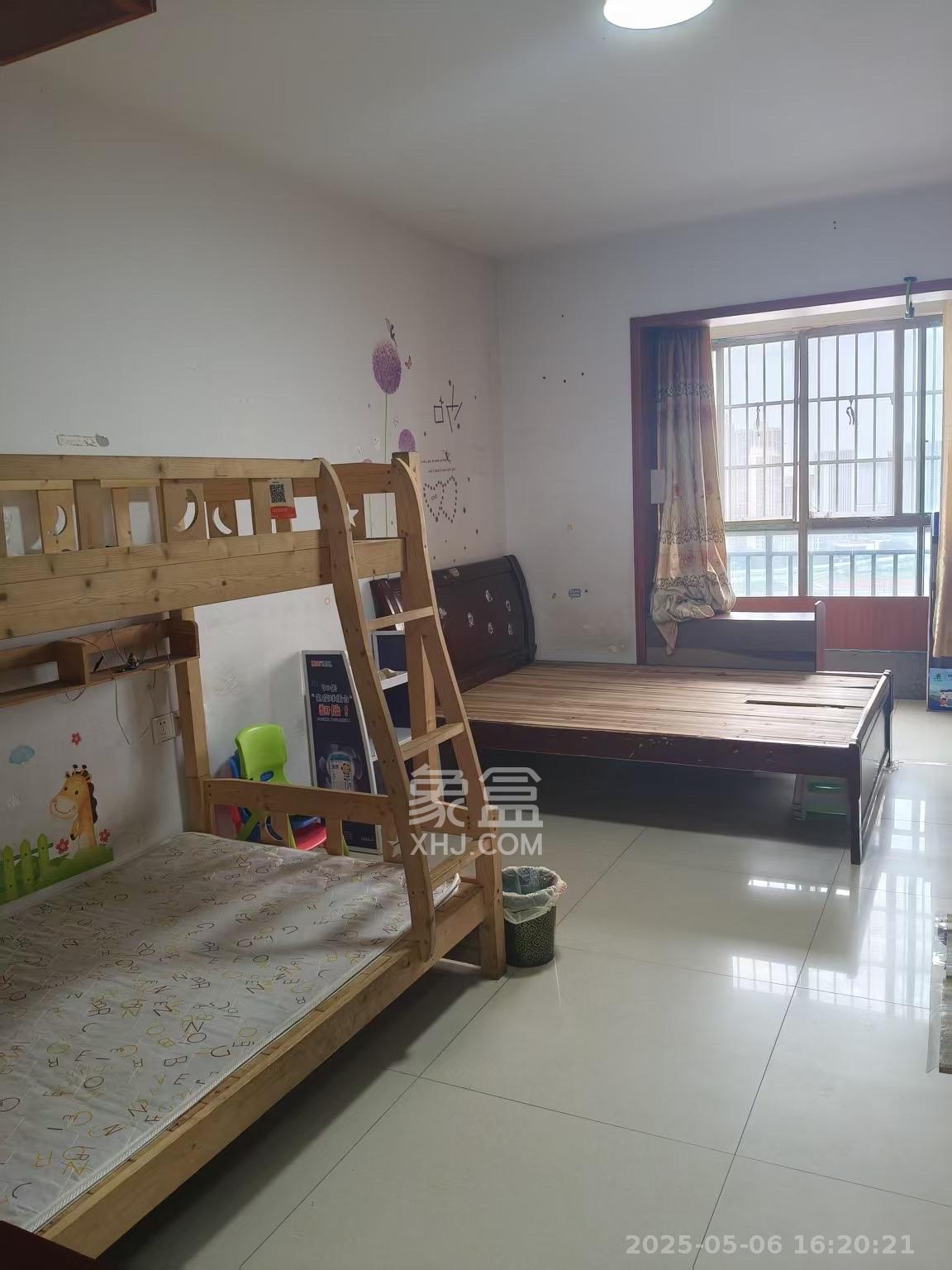 世景华庭  1室1厅1卫   1200.00元/月室内图1