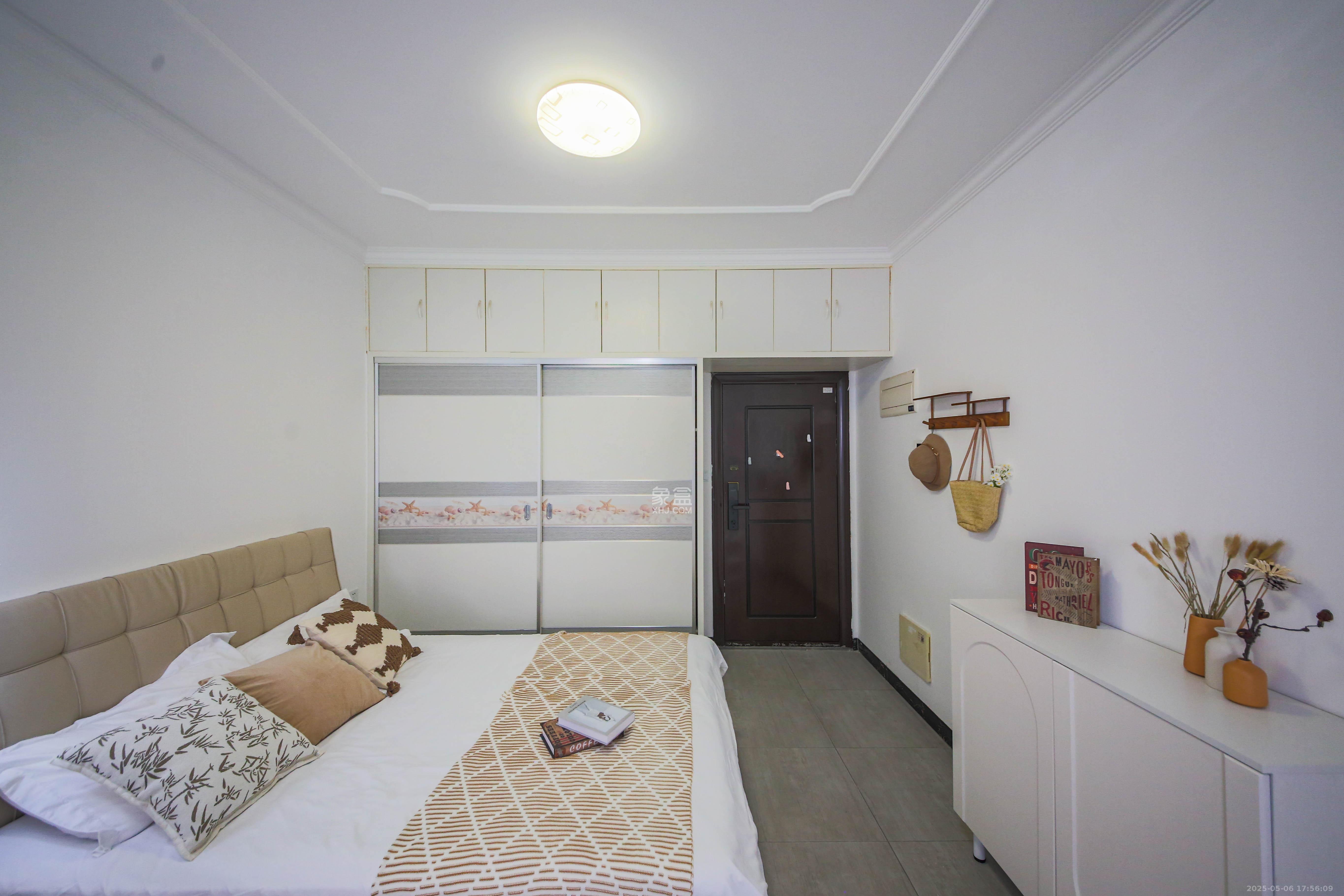 中南红领邦(红星嘉和苑)  1室1厅1卫    34.8万 中南红领邦(红星嘉和苑)  1室1厅1卫    34.8万卧室