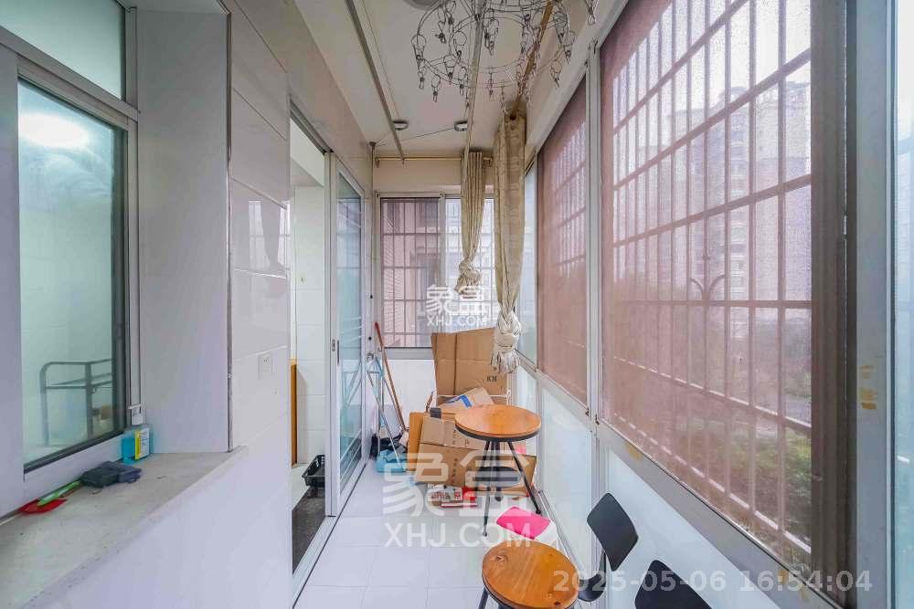 城市山水豪园（山水城市风景）  3室2厅2卫   2600.00元/月室内图