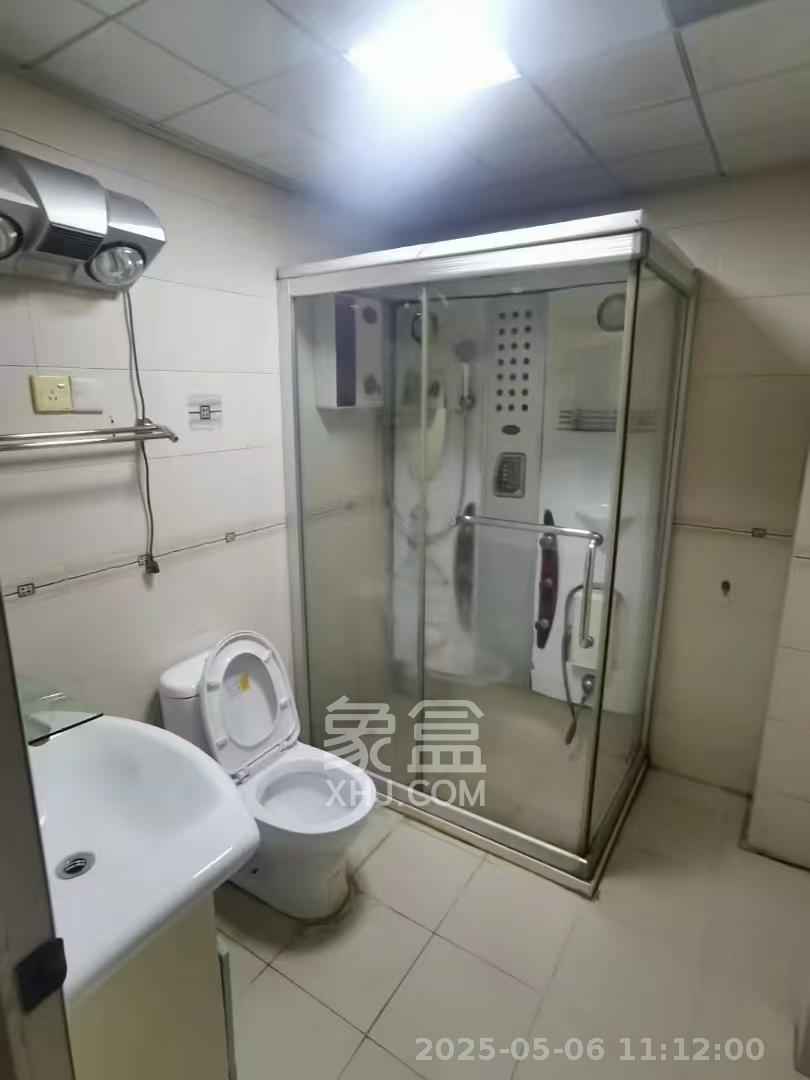 富湘园  3室2厅2卫   3300.00元/月室内图