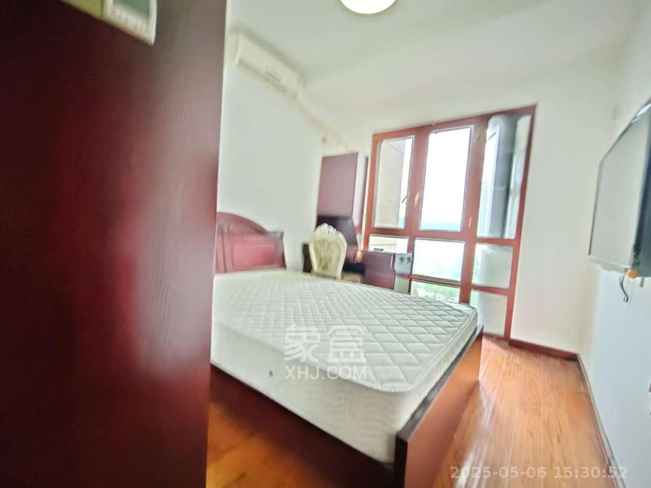 和泓梅溪四季 4室2厅2卫 4500.0元/月 和泓梅溪四季 4室2厅2卫 4500.0元/月室内图