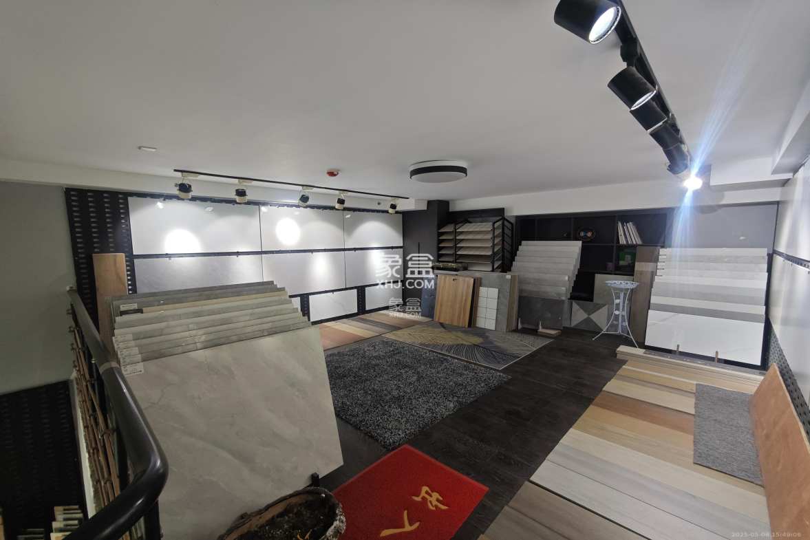 东盈商业广场(华泉城市广场) 1室0厅0卫 3500.0元/月 东盈商业广场(华泉城市广场) 1室0厅0卫 3500.0元/月室内图