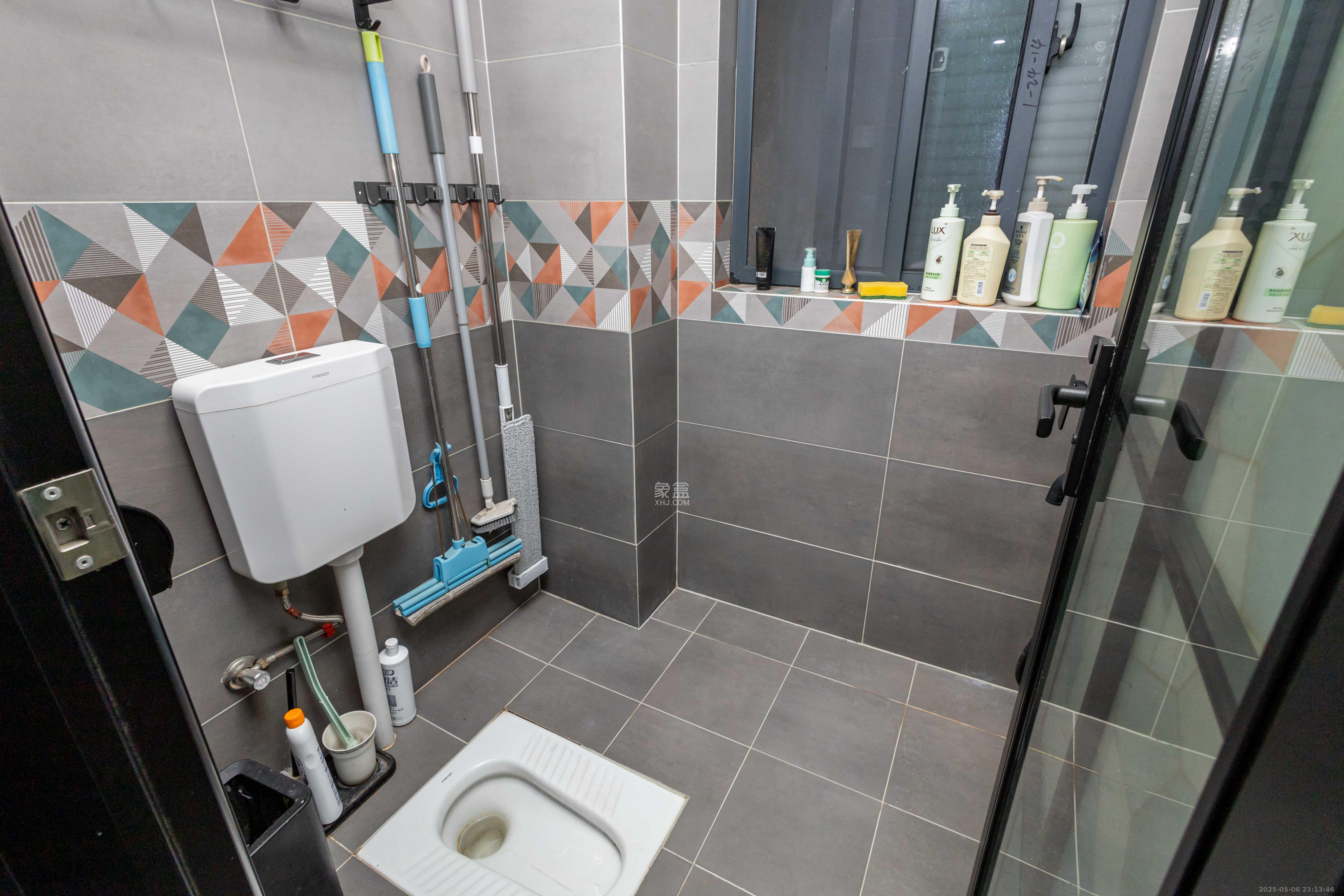 辉宏橄榄城 3室2厅1卫 69.8万 辉宏橄榄城 3室2厅1卫 69.8万卫生间