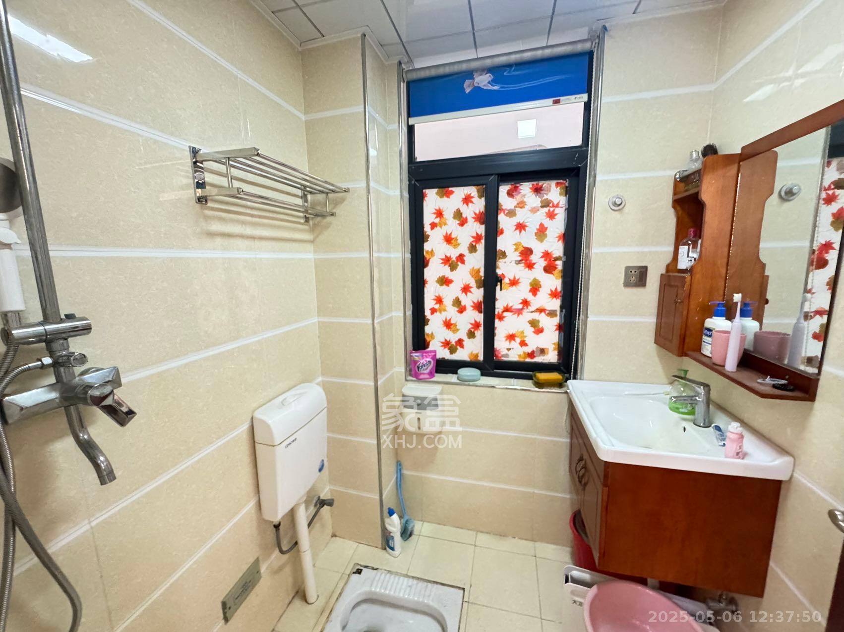 红树湾  2室2厅1卫   1800.00元/月室内图