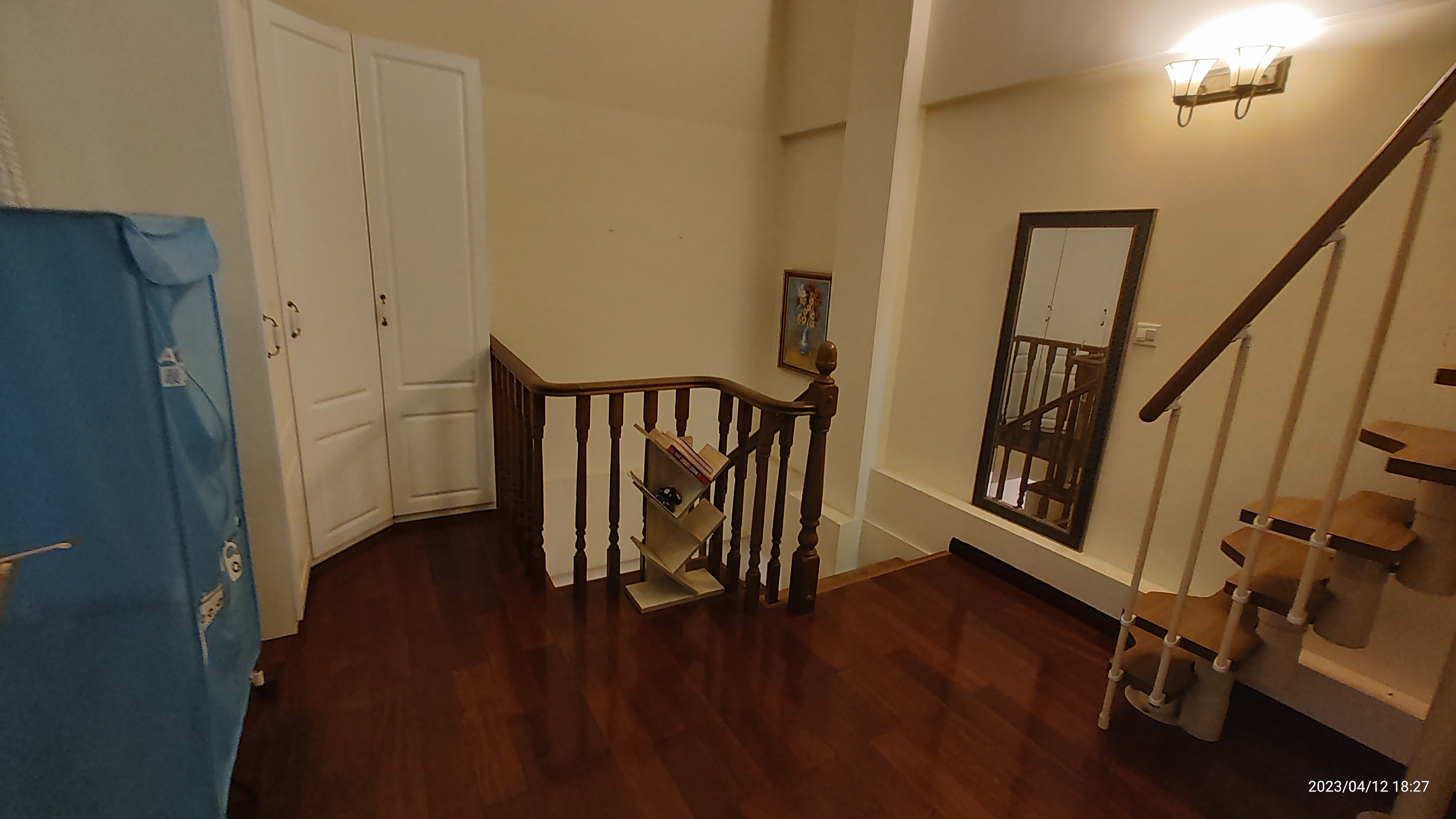 南海绿洲 4室2厅3卫 4500.0元/月 南海绿洲 4室2厅3卫 4500.0元/月室内图